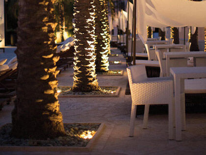 outdoor-layered-lighting-2024-accent