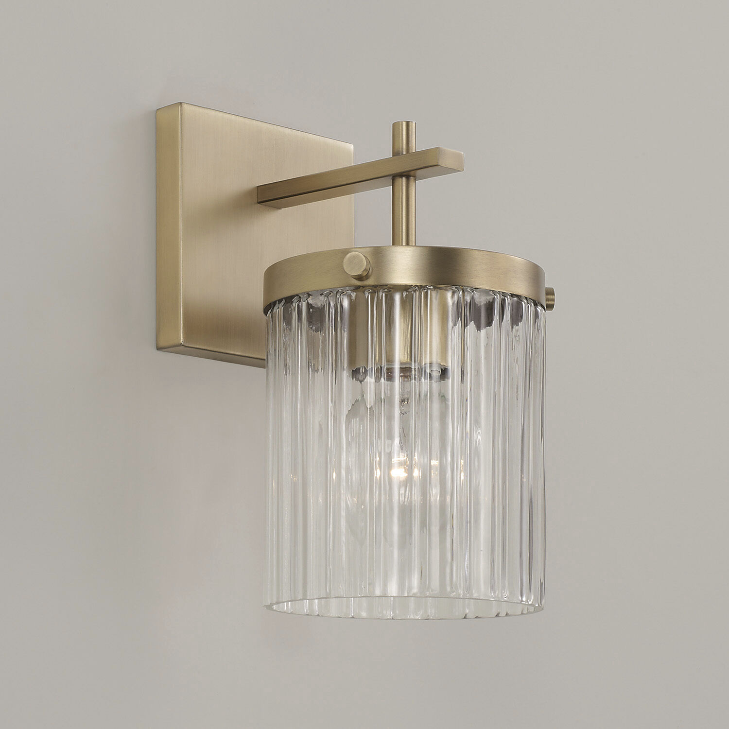 Vaughn Sconce Wall Light in Aged Brass