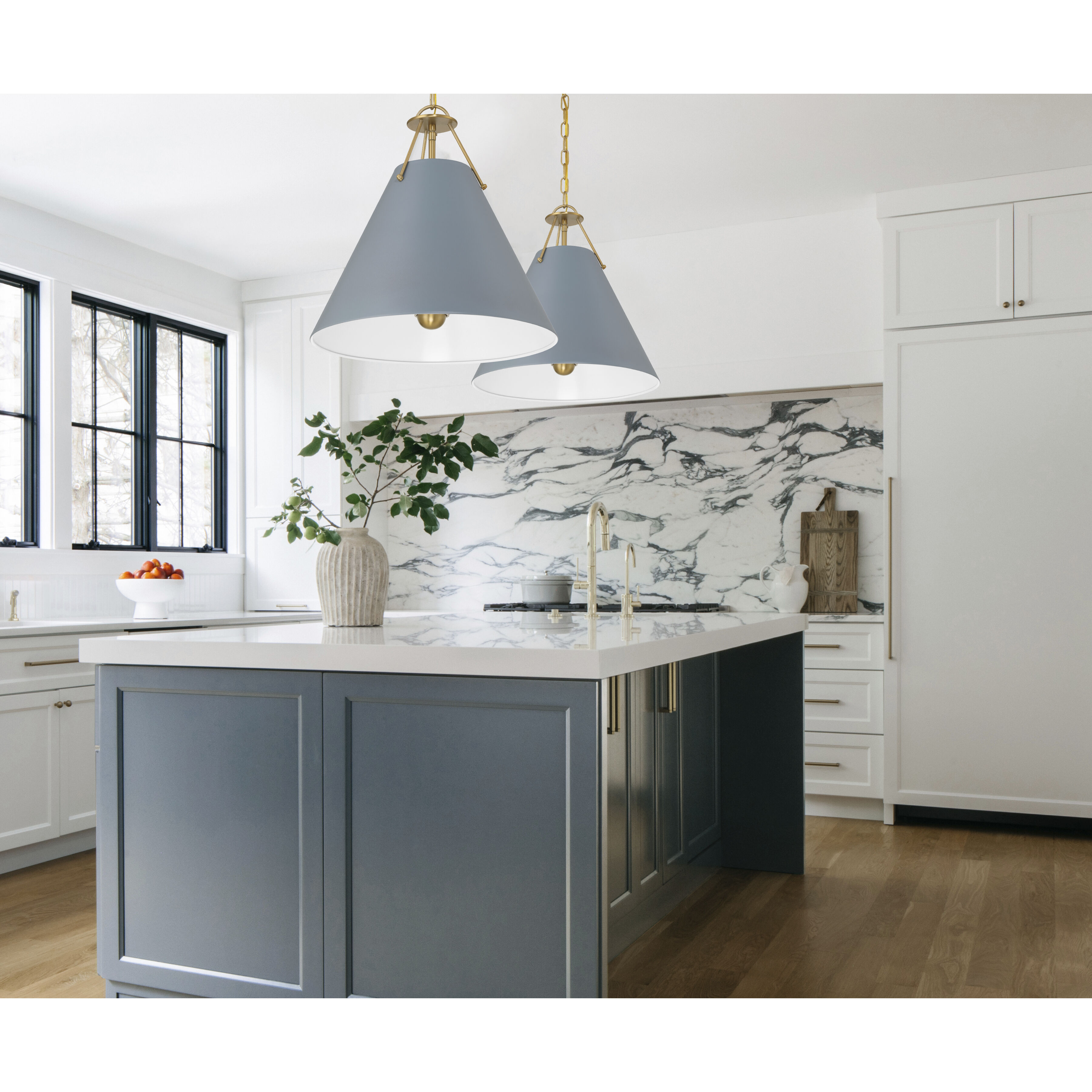 Xavier Pendant Ceiling Light in Vibrant Gold