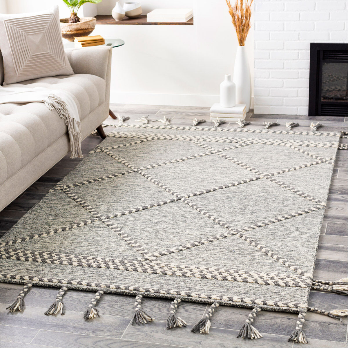 Zanafi Tassels 36 X 24 inch Medium Gray/Cream Rugs, Rectangle