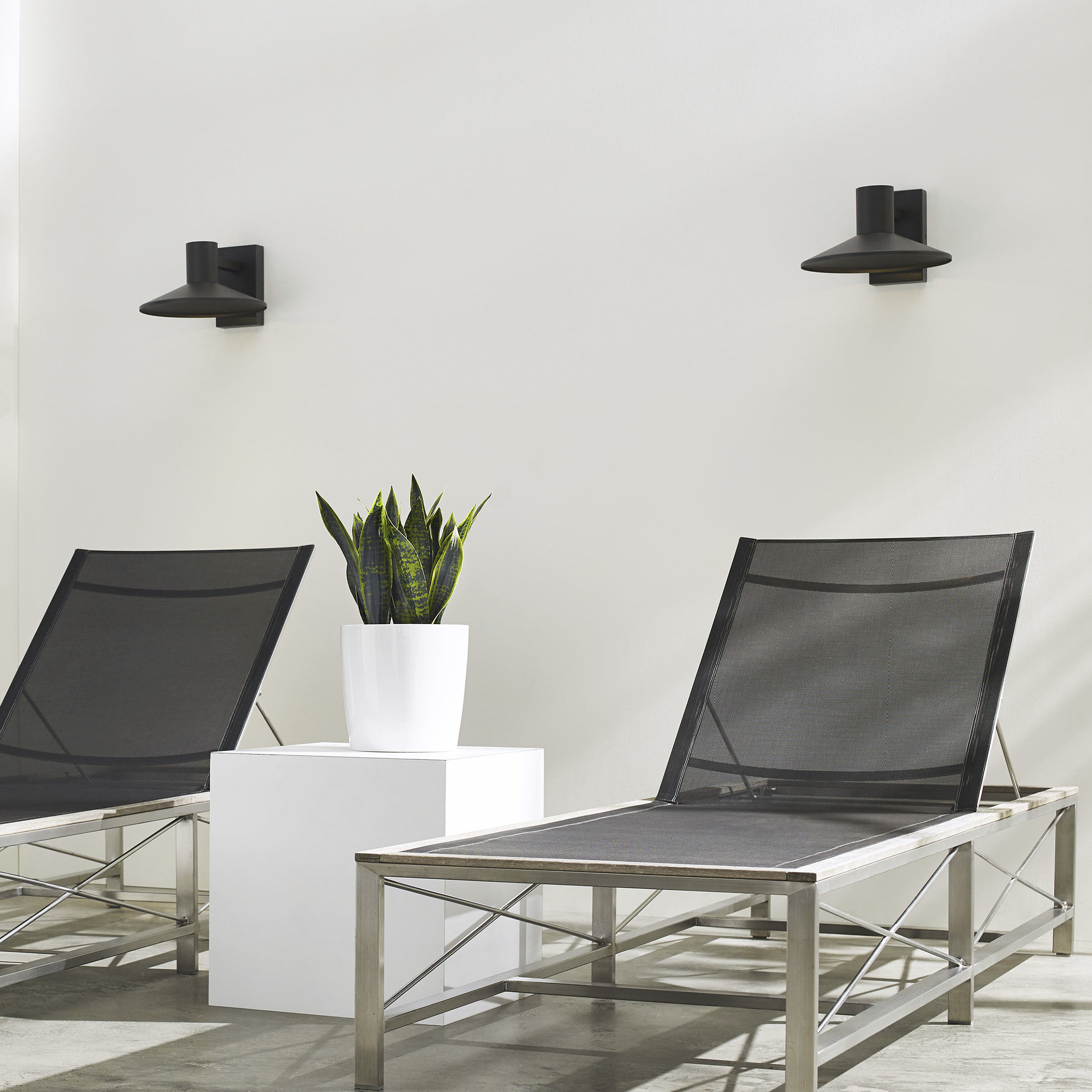 Sean Lavin Ash LED 9.6 inch Charcoal Outdoor Wall Light in LED 90 CRI 2700K High Output, Dome, No Options, Integrated LED