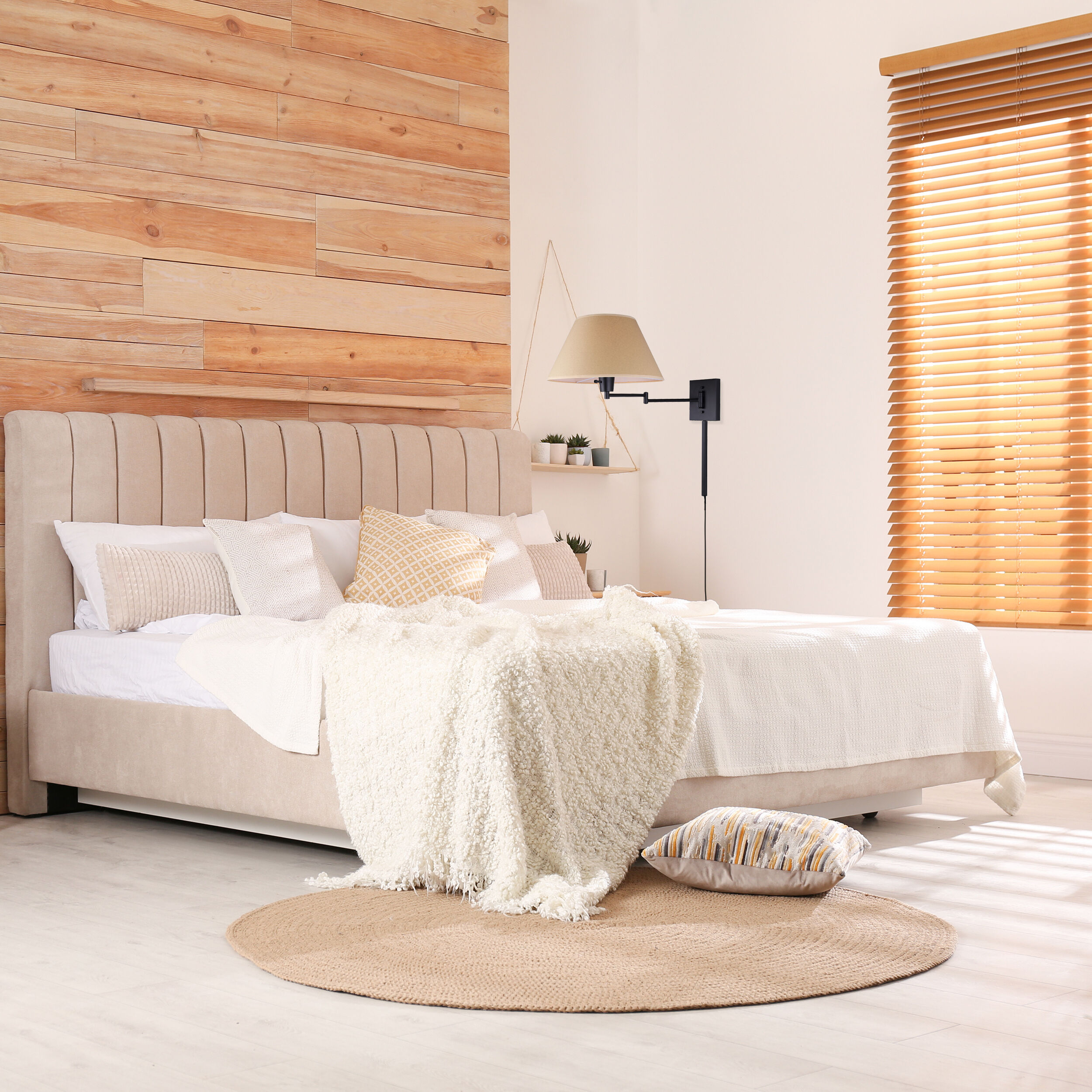 Theodore Sconce Wall Light