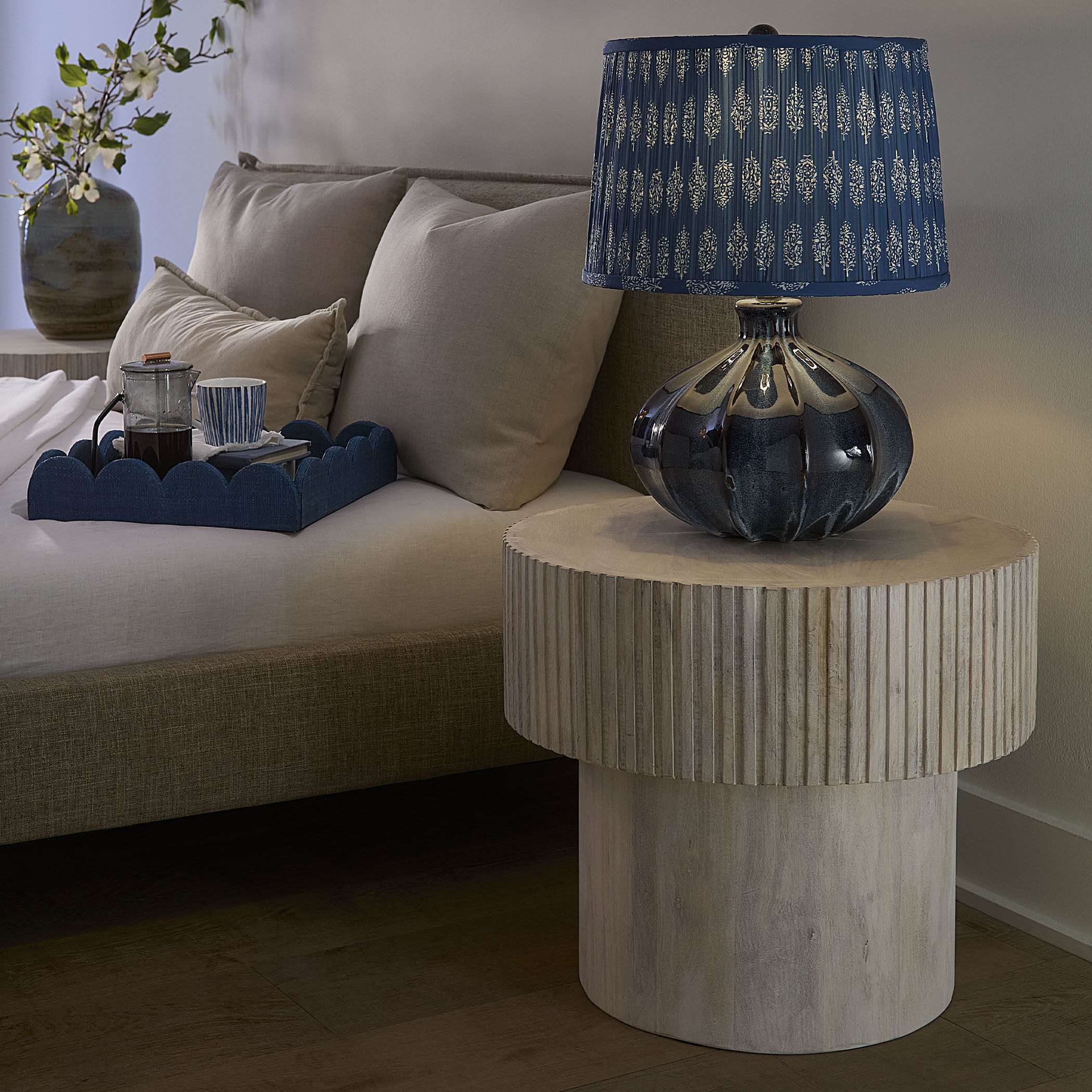 Notch Side Table in White Bleach, Round