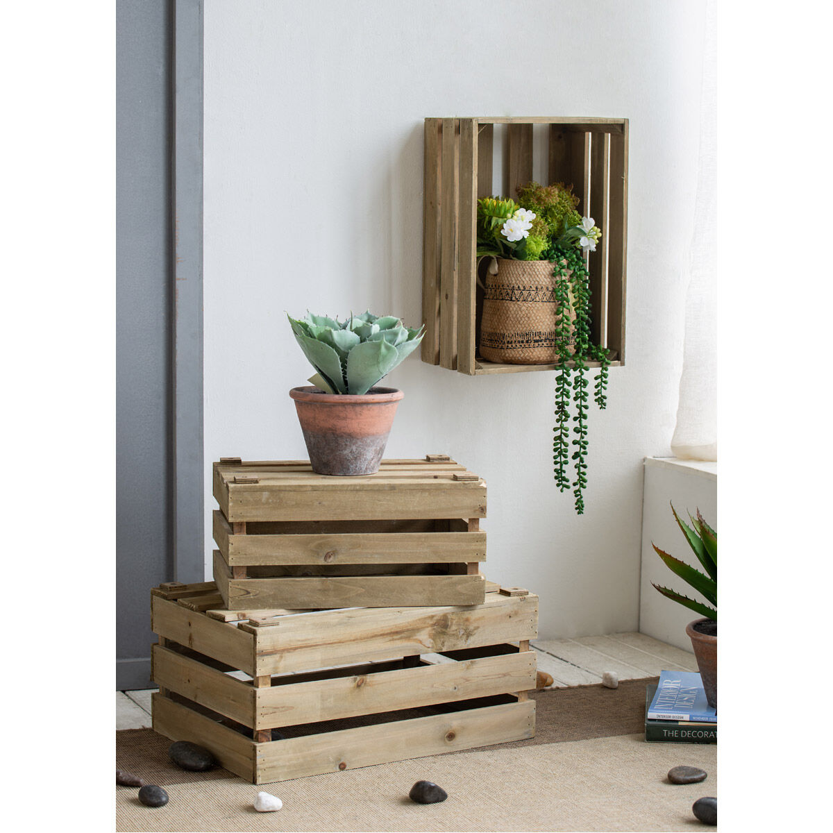 Anita Natural Brown Planter