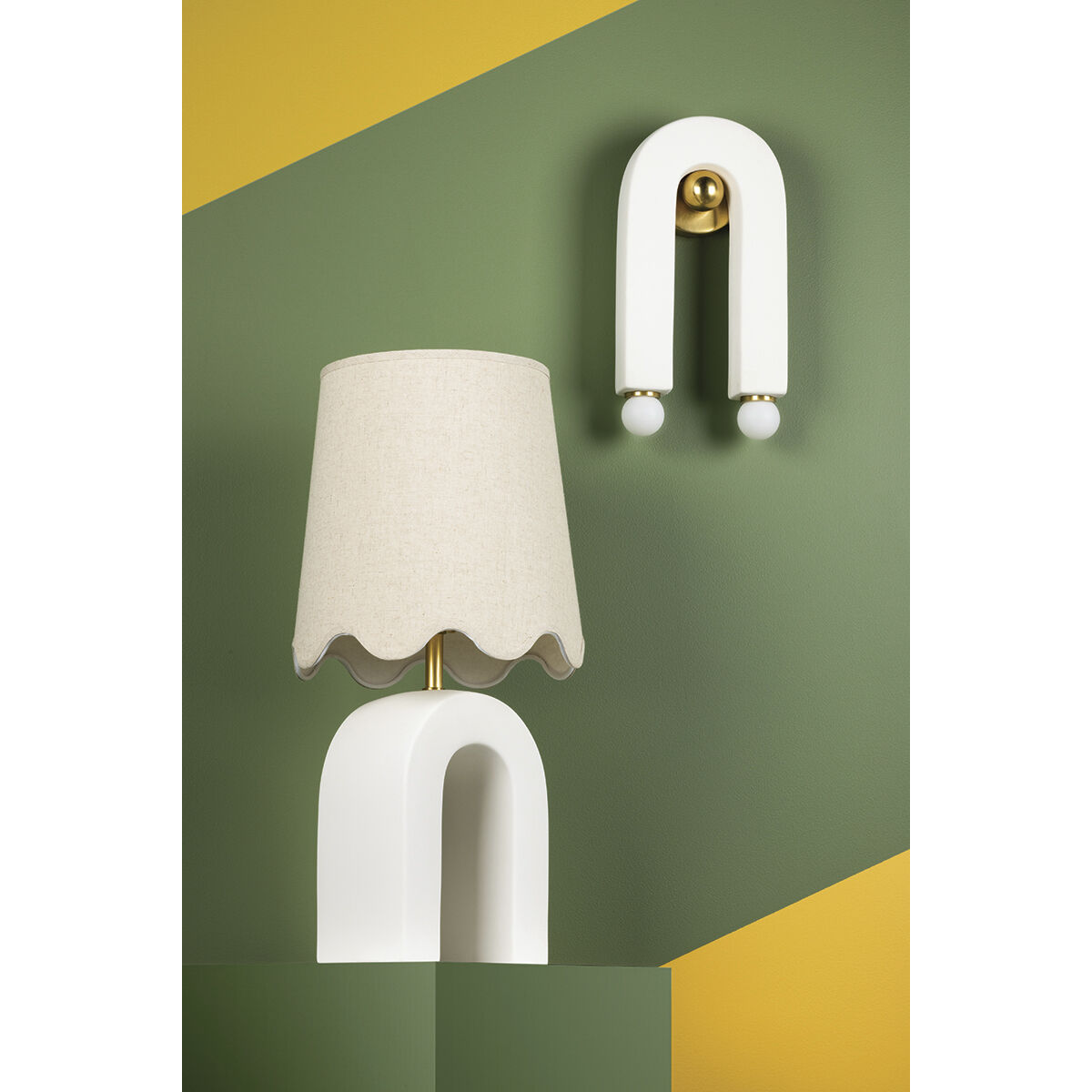 Roshani 24 inch 60.00 watt Aged Brass/Ceramic Raw Matte White Table Lamp Portable Light