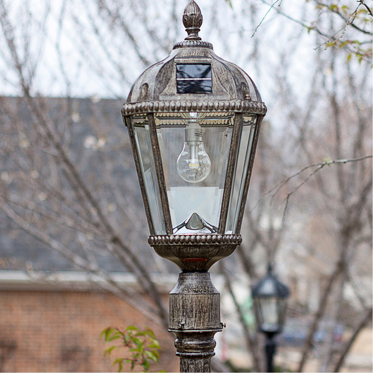 Gama sonic lamp post top