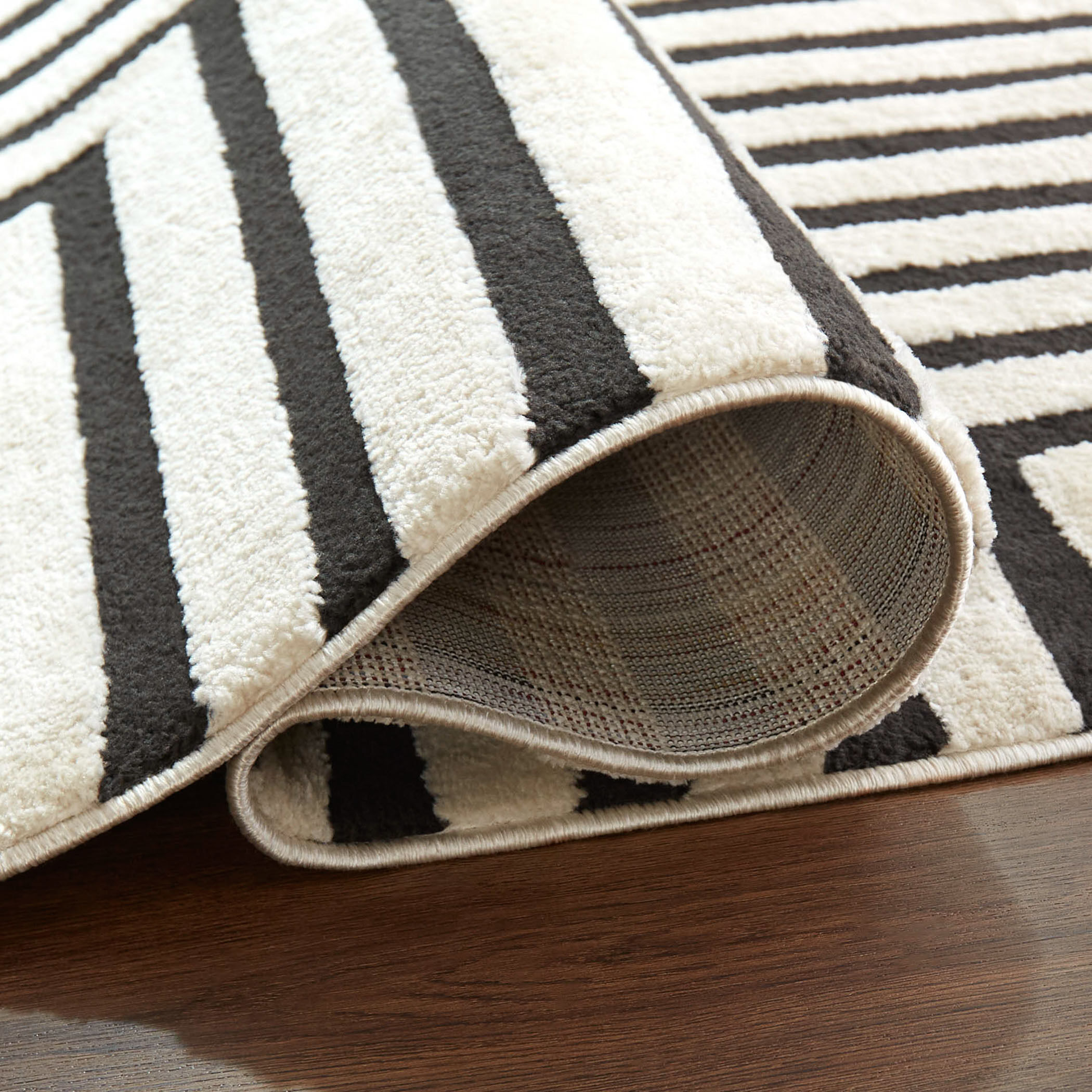 Optika 158 X 118 inch Black/White Rug in 10 x 13