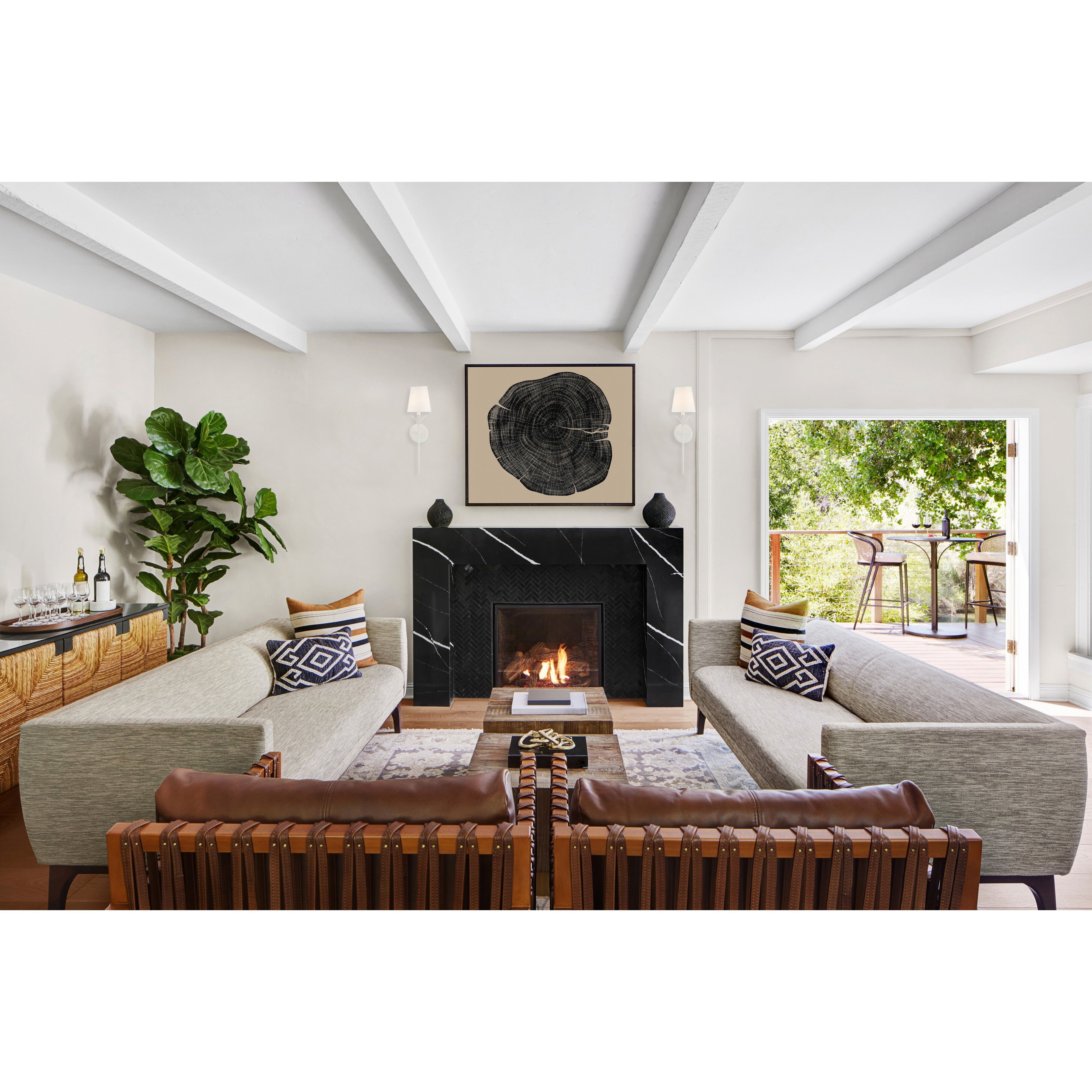 Broche Sconce Wall Light in Matte White