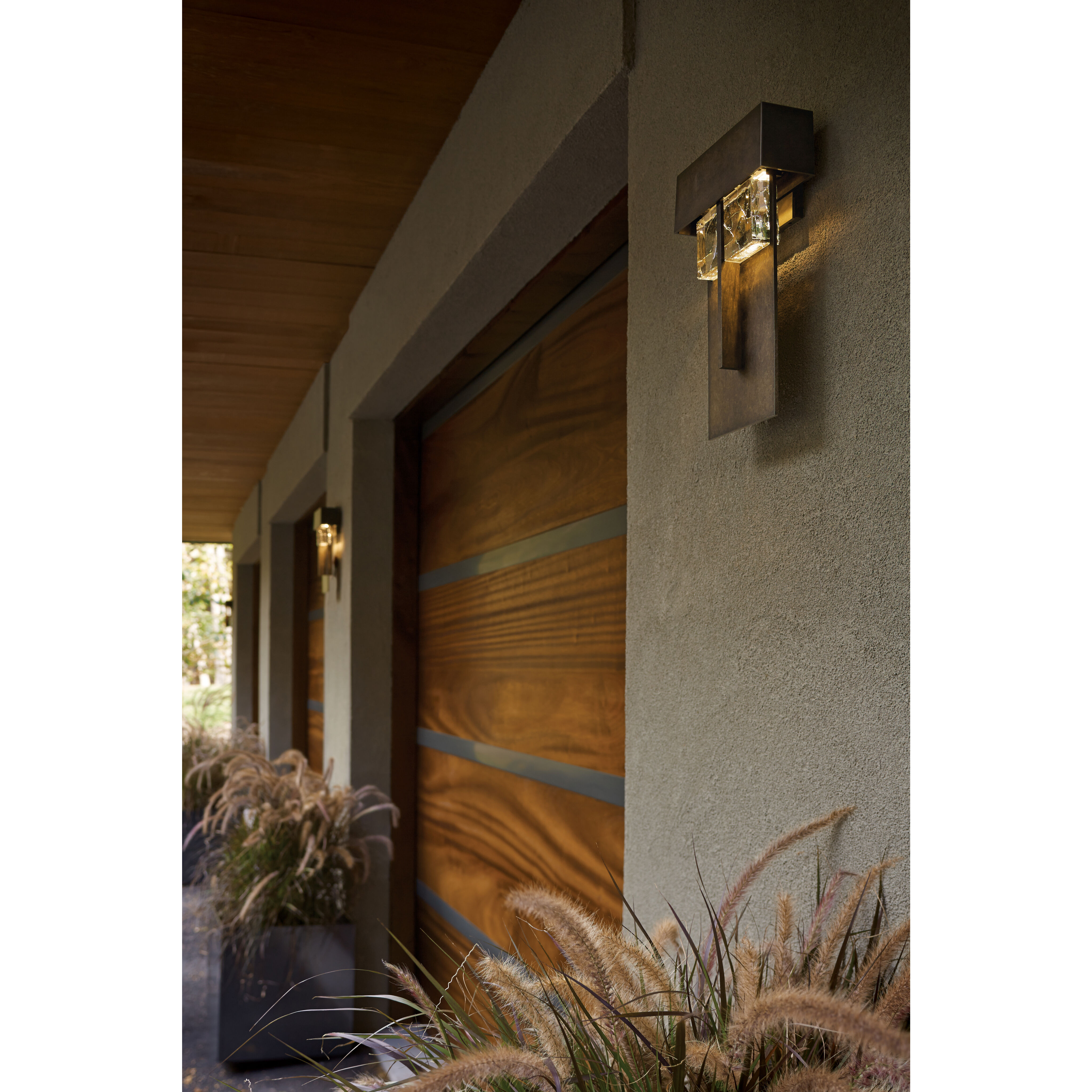 Shard LED 14.1 inch Coastal Dark Smoke Outdoor Sconce, Large