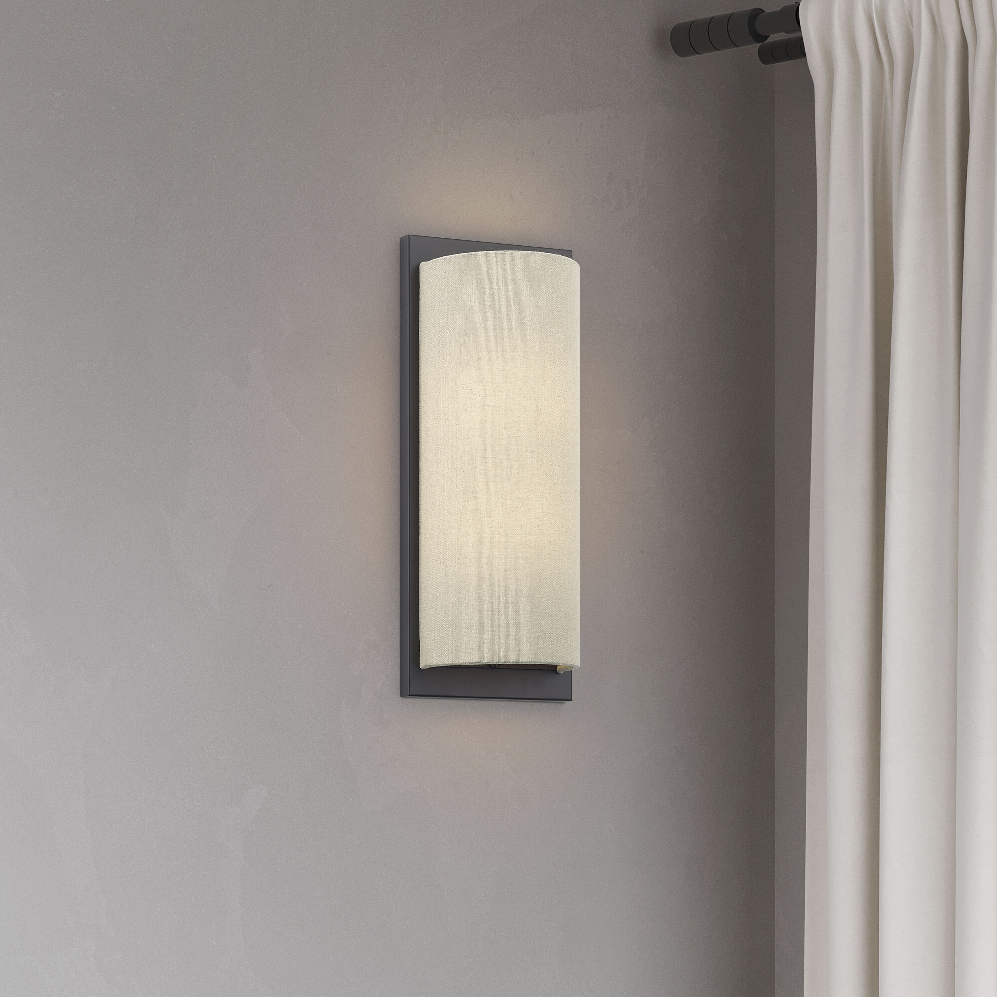 Bellingham Wall Sconce Wall Light in Bronze