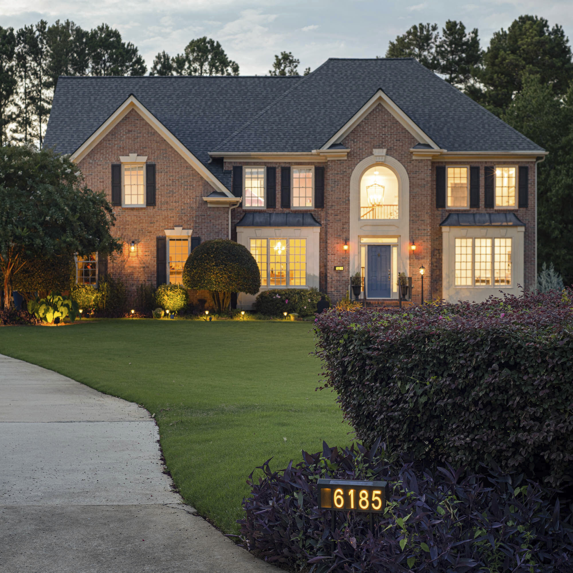 Christopher Black Solar Address Light 