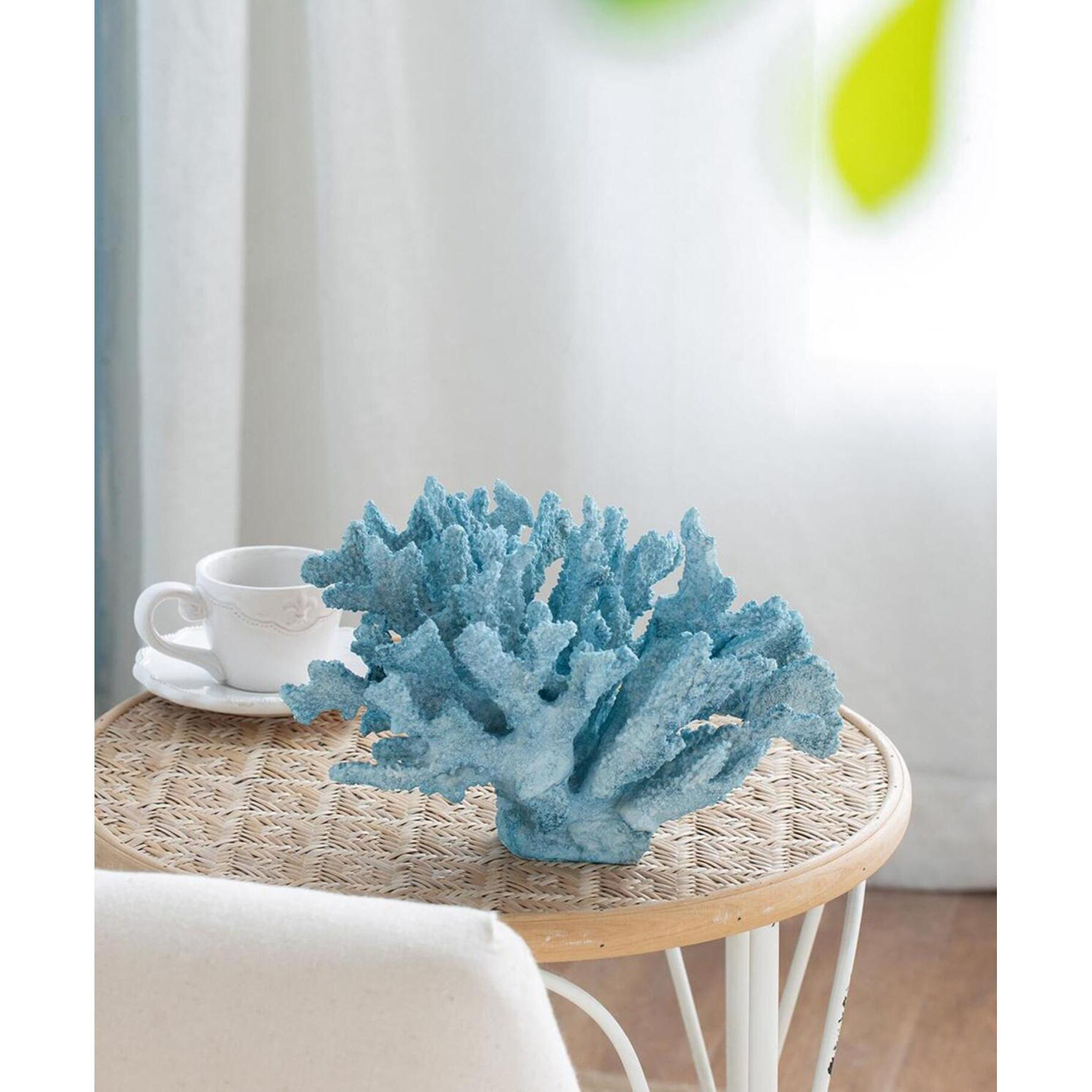 Coral Light Blue Décor