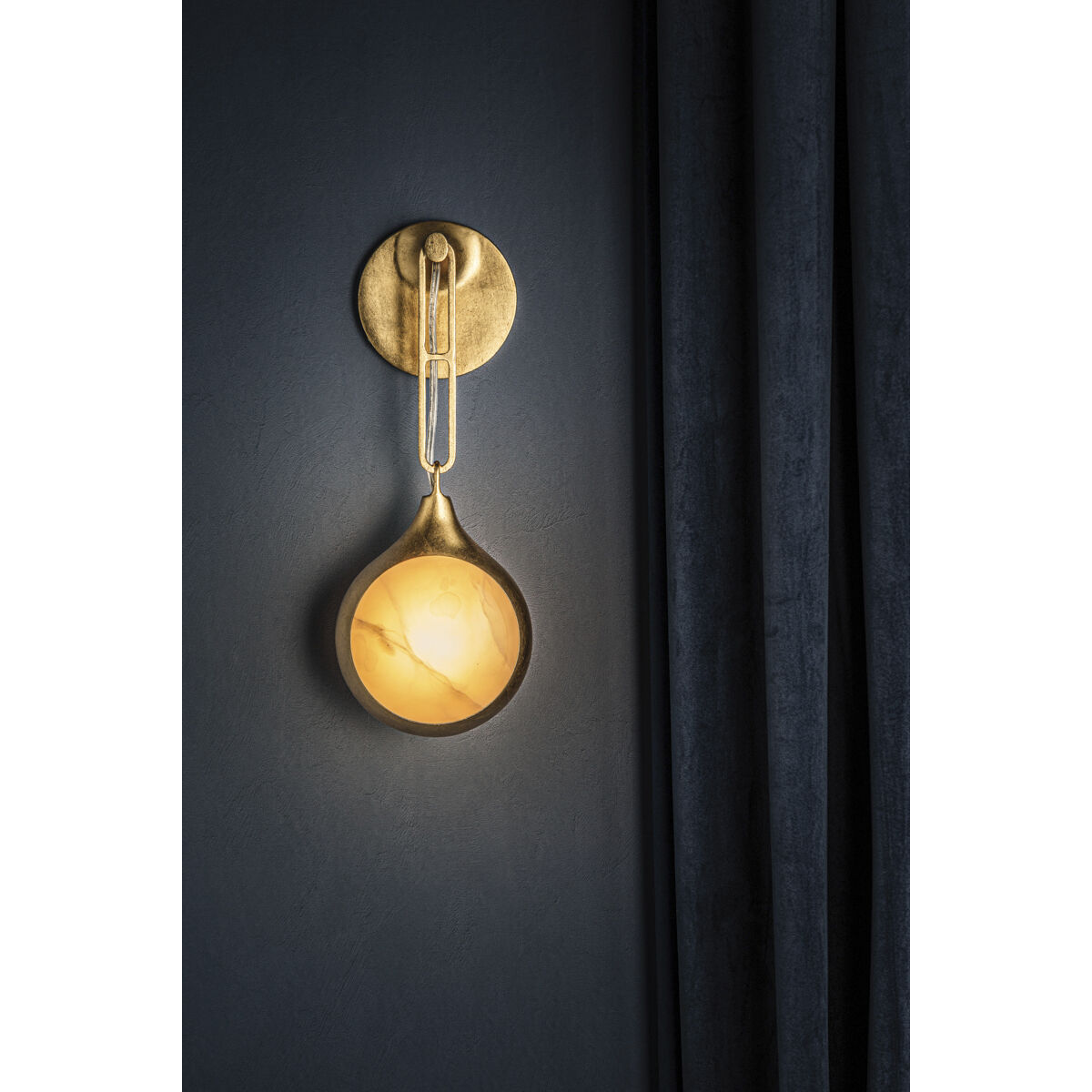 Riviere LED 6 inch Vintage Gold Leaf Wall Sconce Wall Light