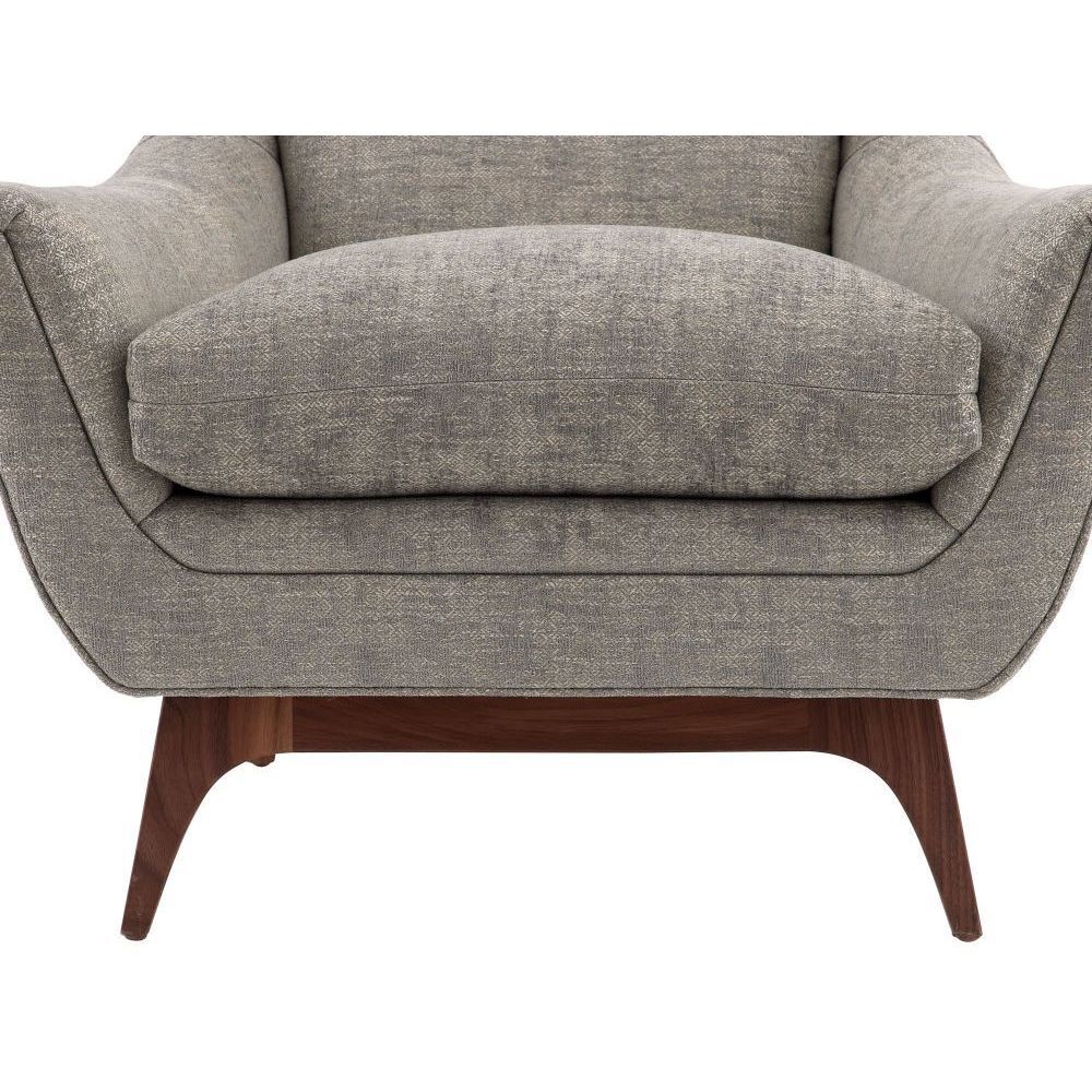 Neptune Oyster Lounge Chair