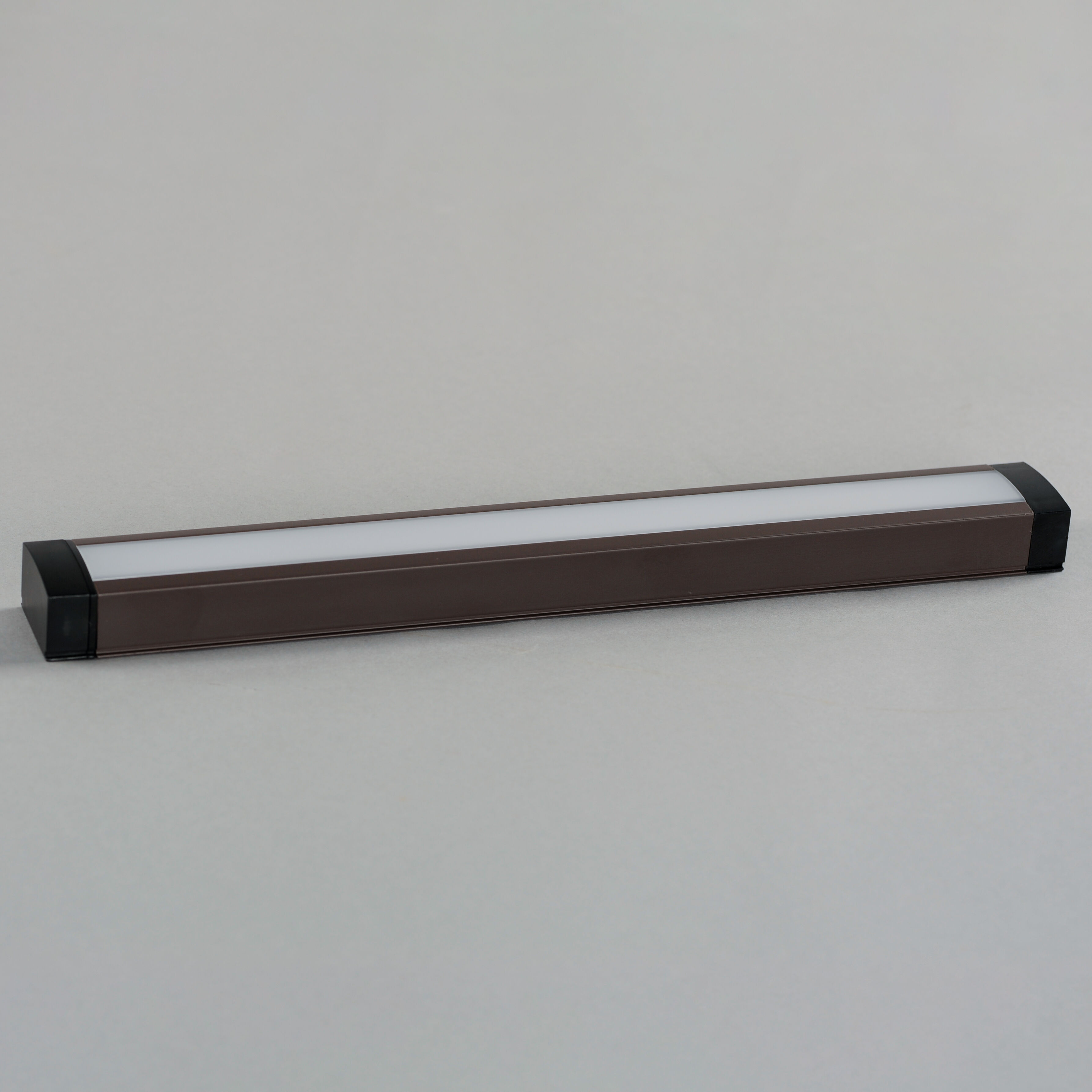 CounterMax 120V Slim Stick 120 LED 12 inch Bronze Under Cabinet