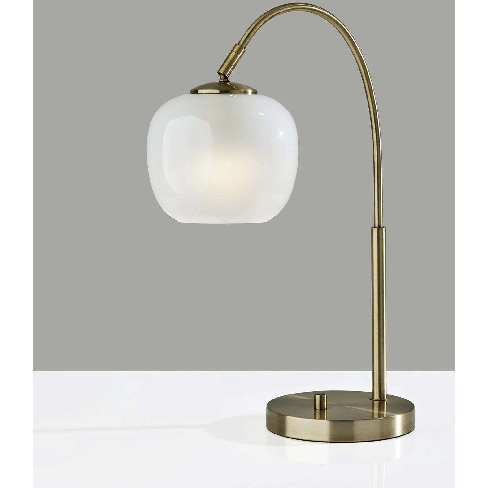 Magnolia 21.75 inch 60.00 watt Antique Brass Table Lamp Portable Light