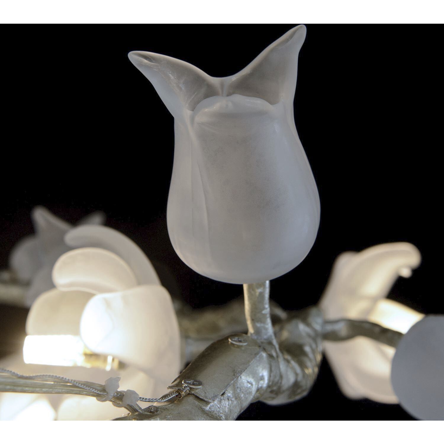 Churippu 21 Light Silver Leaf Chandelier Ceiling Light