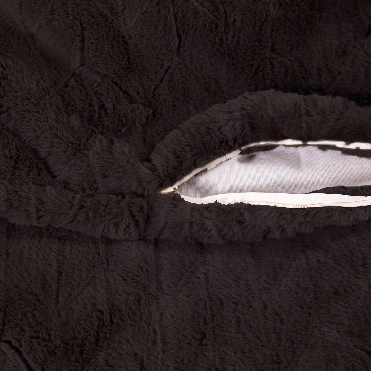 Puff Angora Ebony Scroll Chair with Cover