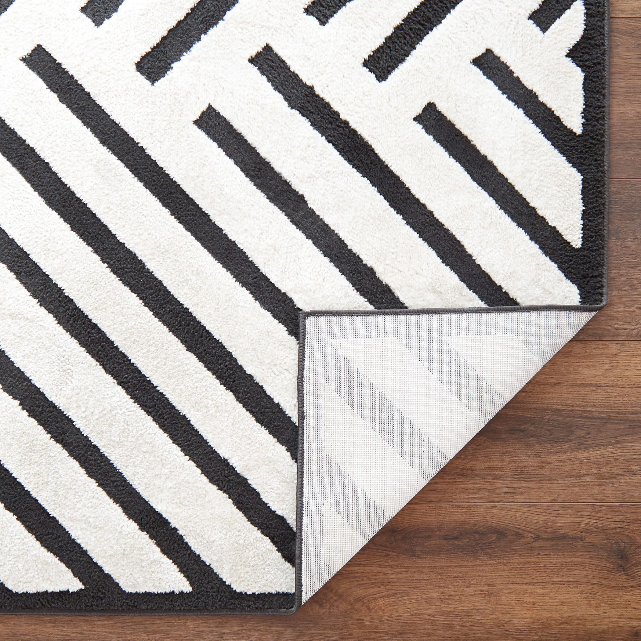 Optika 36 X 24 inch Black/White Rug in 2 x 3