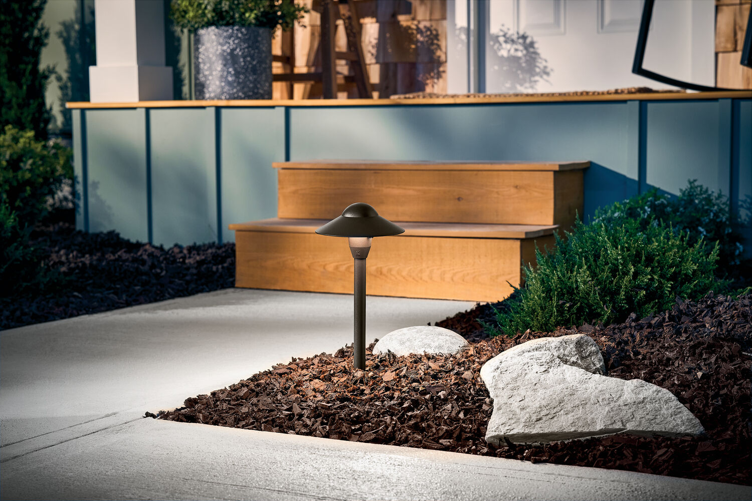 Independence Textured Architectural Bronze Landscape 12V Accessory