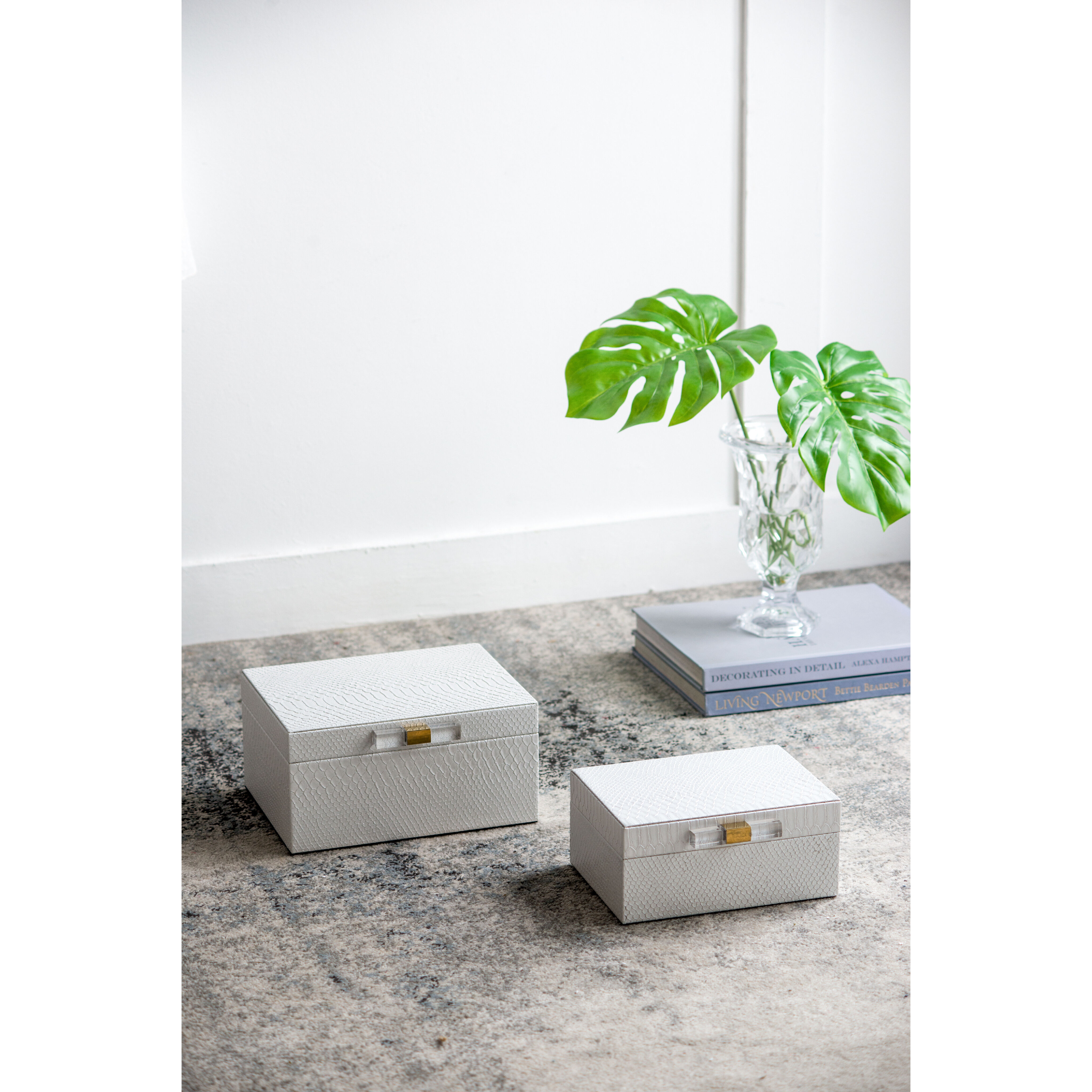 Helga 9 X 6.7 inch White Box