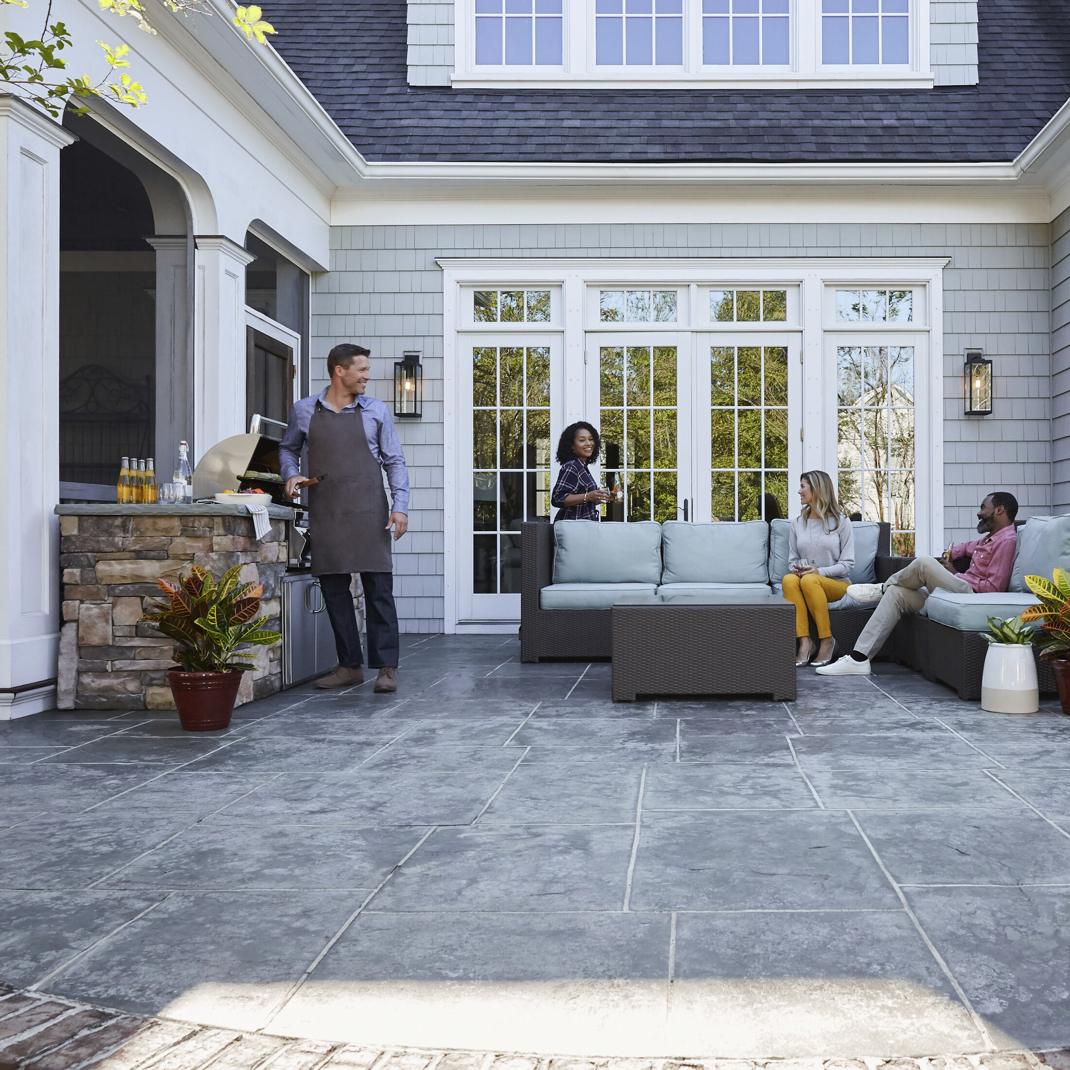 Westover 1 Light 20 inch Earth Black Outdoor Wall Lantern