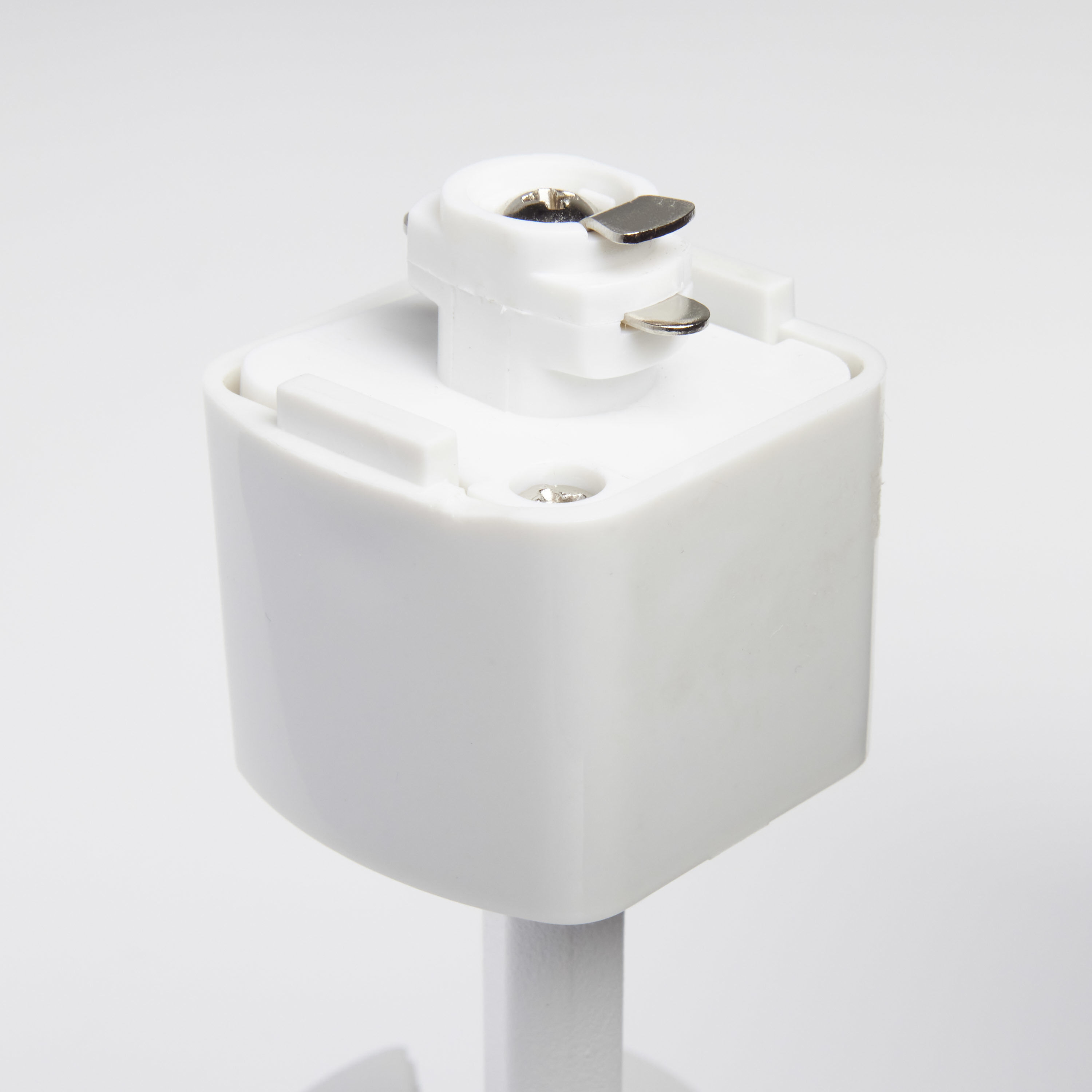 Brentwood 120 White Track Lighting Ceiling Light