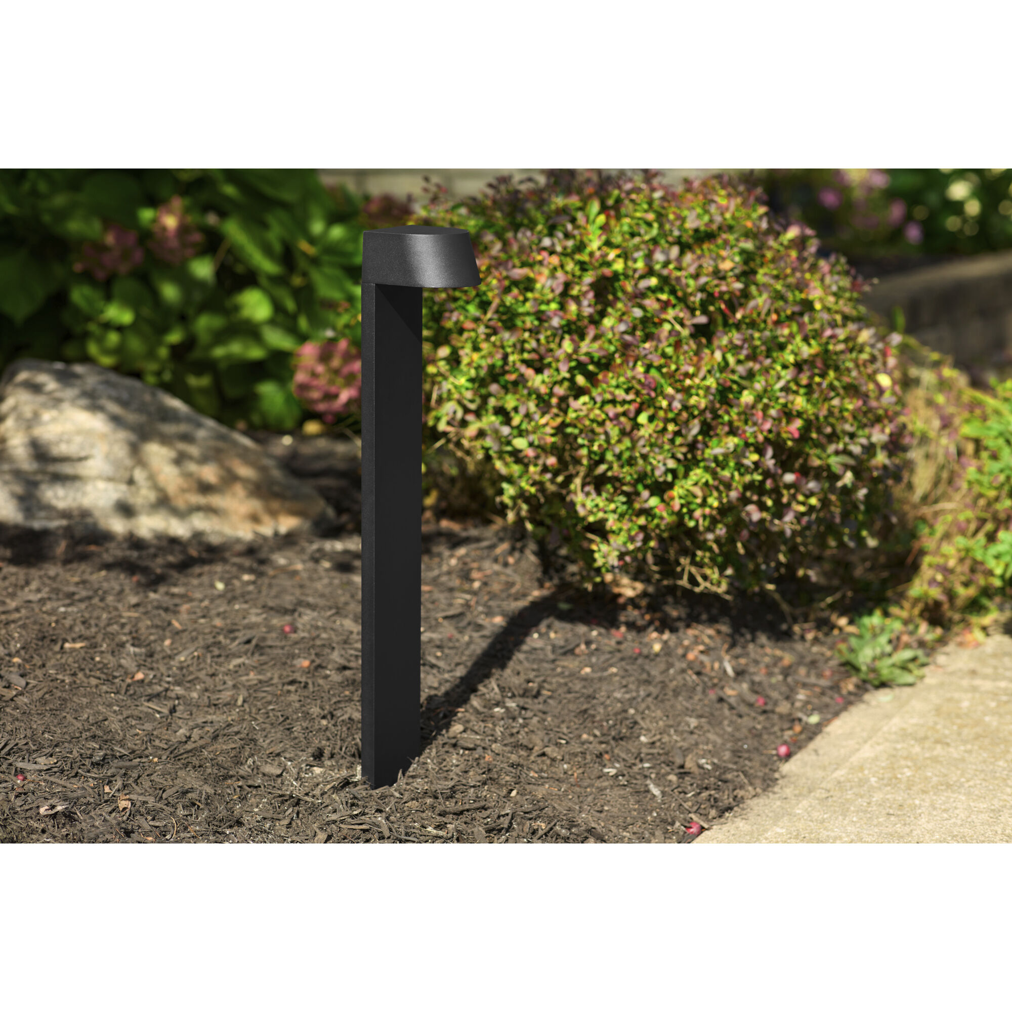 Independence 12 AC/DC 2.75 watt Textured Black Flared Top Path Light in 3000K