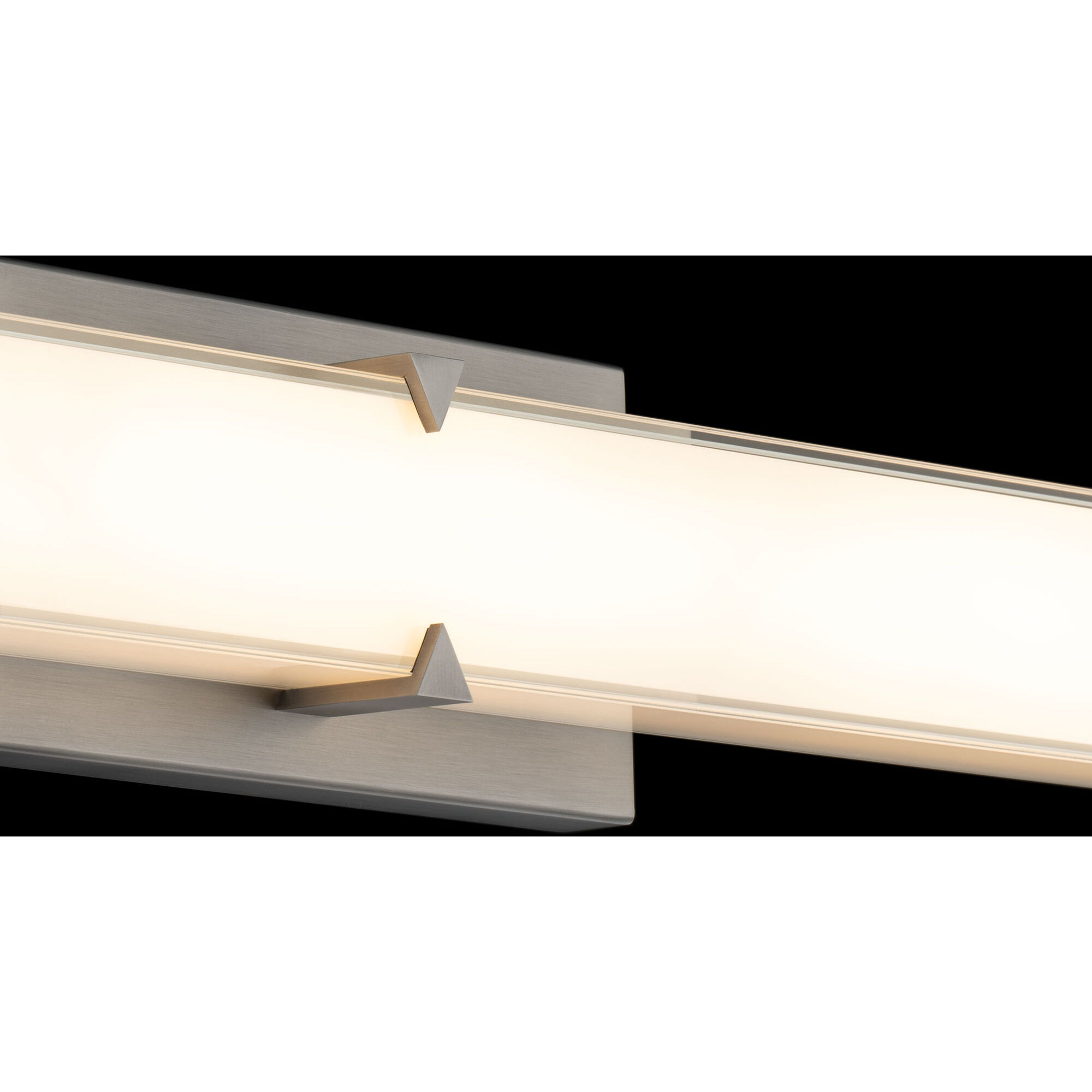 Carlisle Indoor Wall Lighting in 2700K, Brushed Nickel