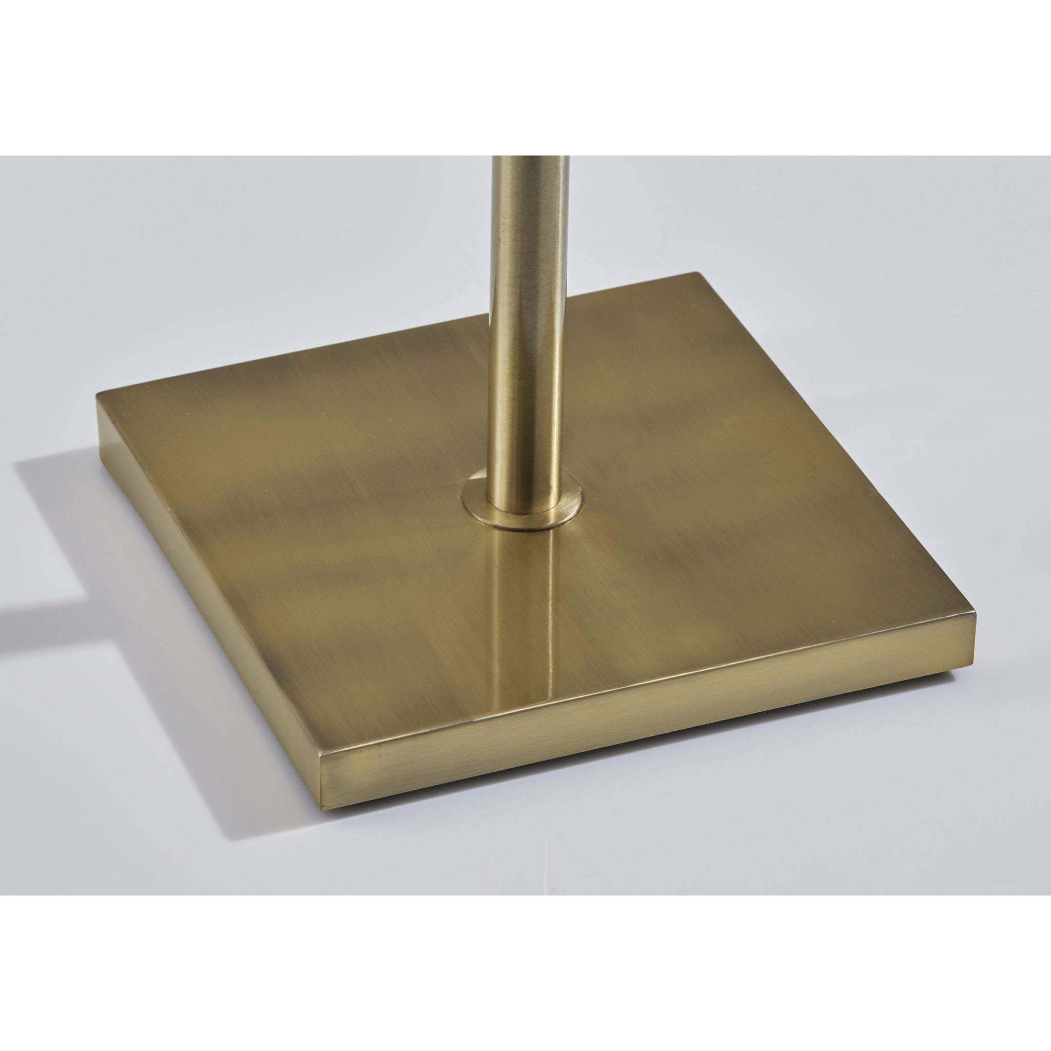 Starling 70 inch 27.00 watt Antique Brass Floor Lamp Portable Light