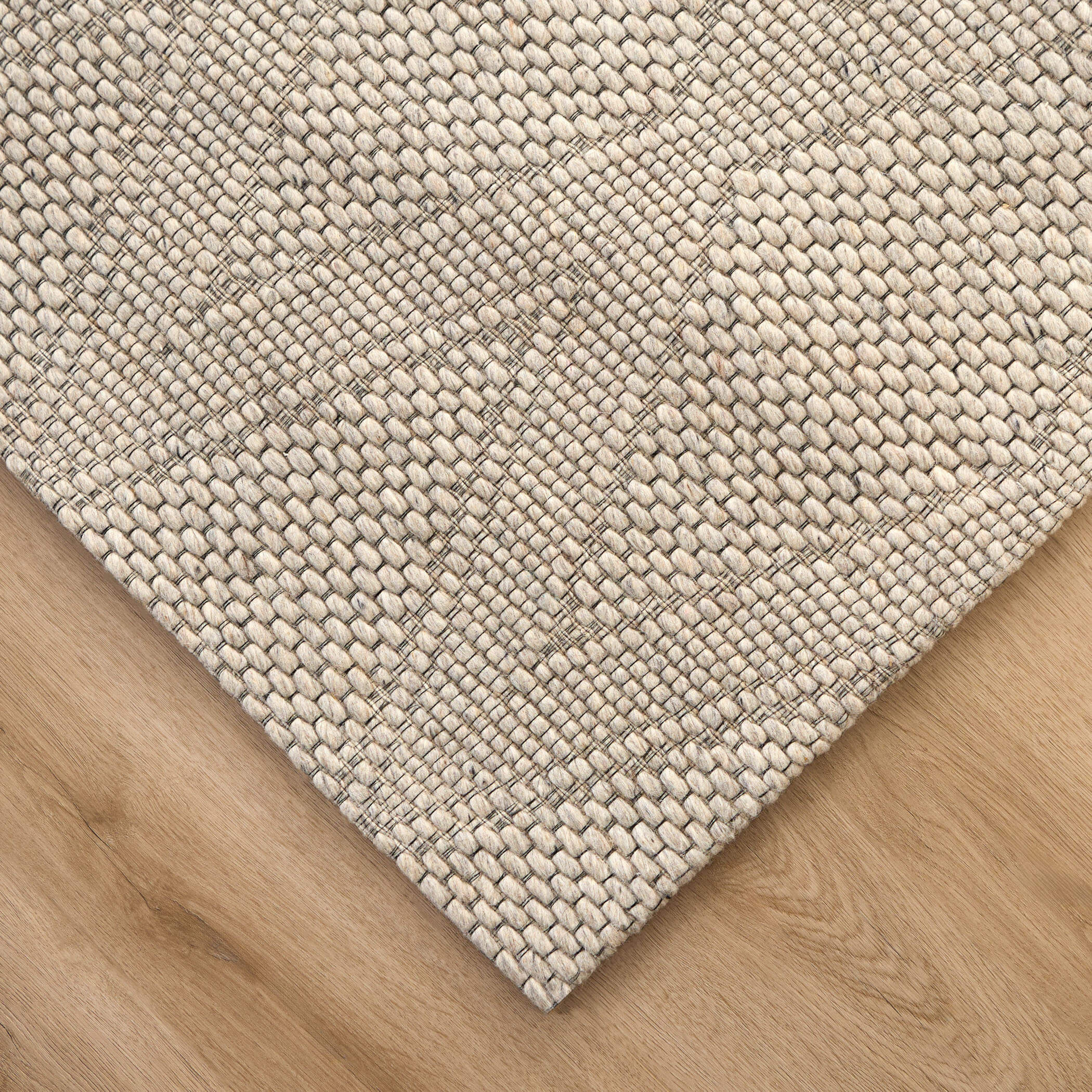 Natural Luxe 36 X 24 inch Light Grey Rug in 2 x 3