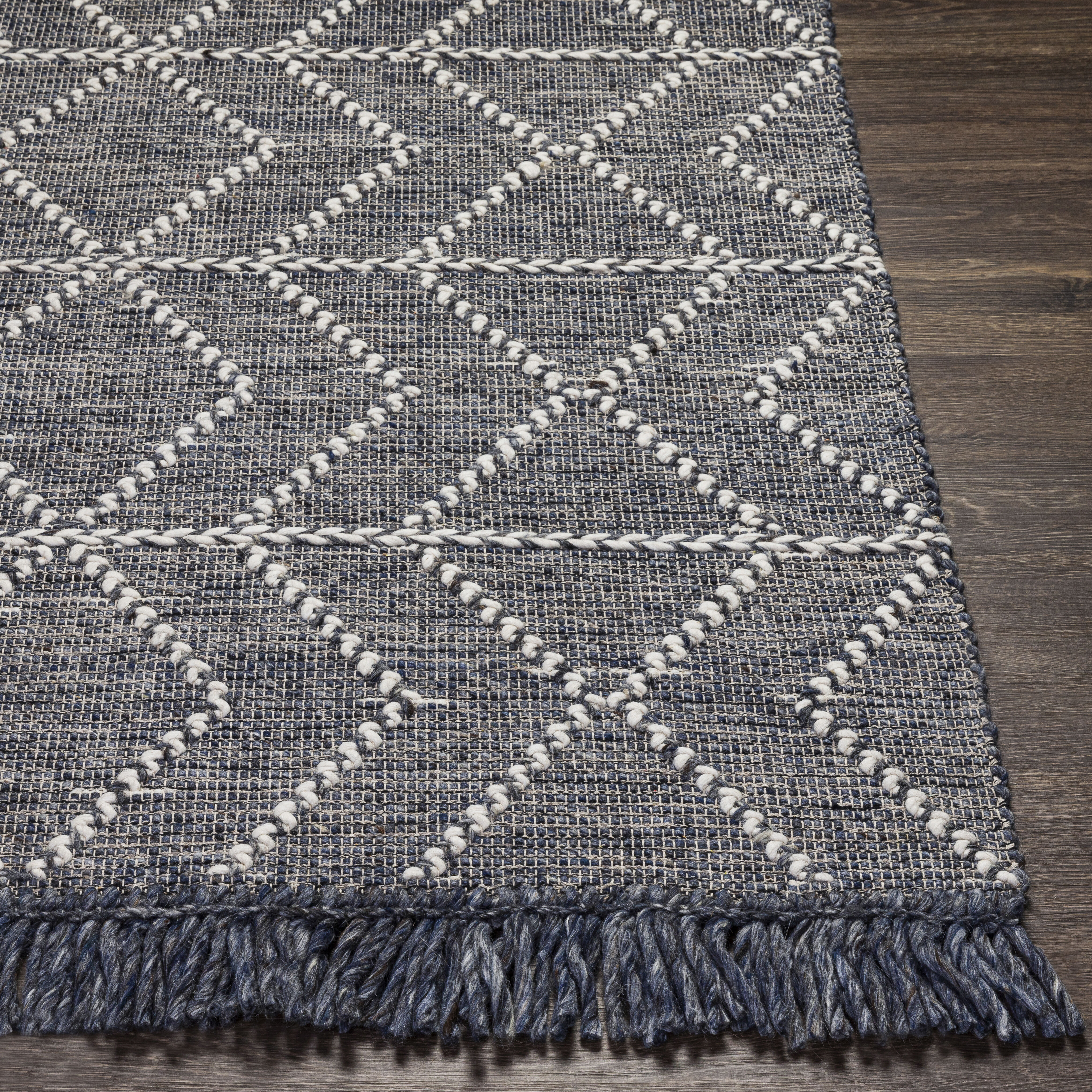 Uttar 108 X 72 inch Grey Rug in 6 X 9, Rectangle