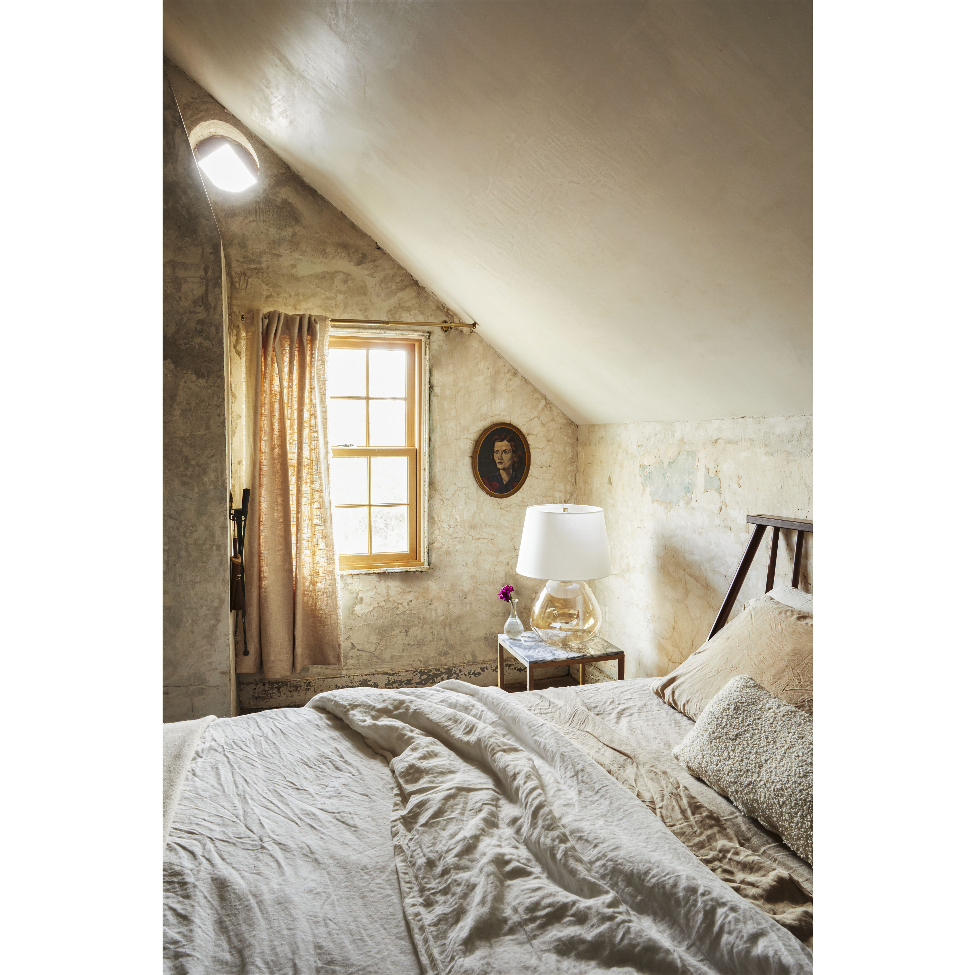 Thea 22.75 inch 60 watt Aged Brass Table Lamp Portable Light