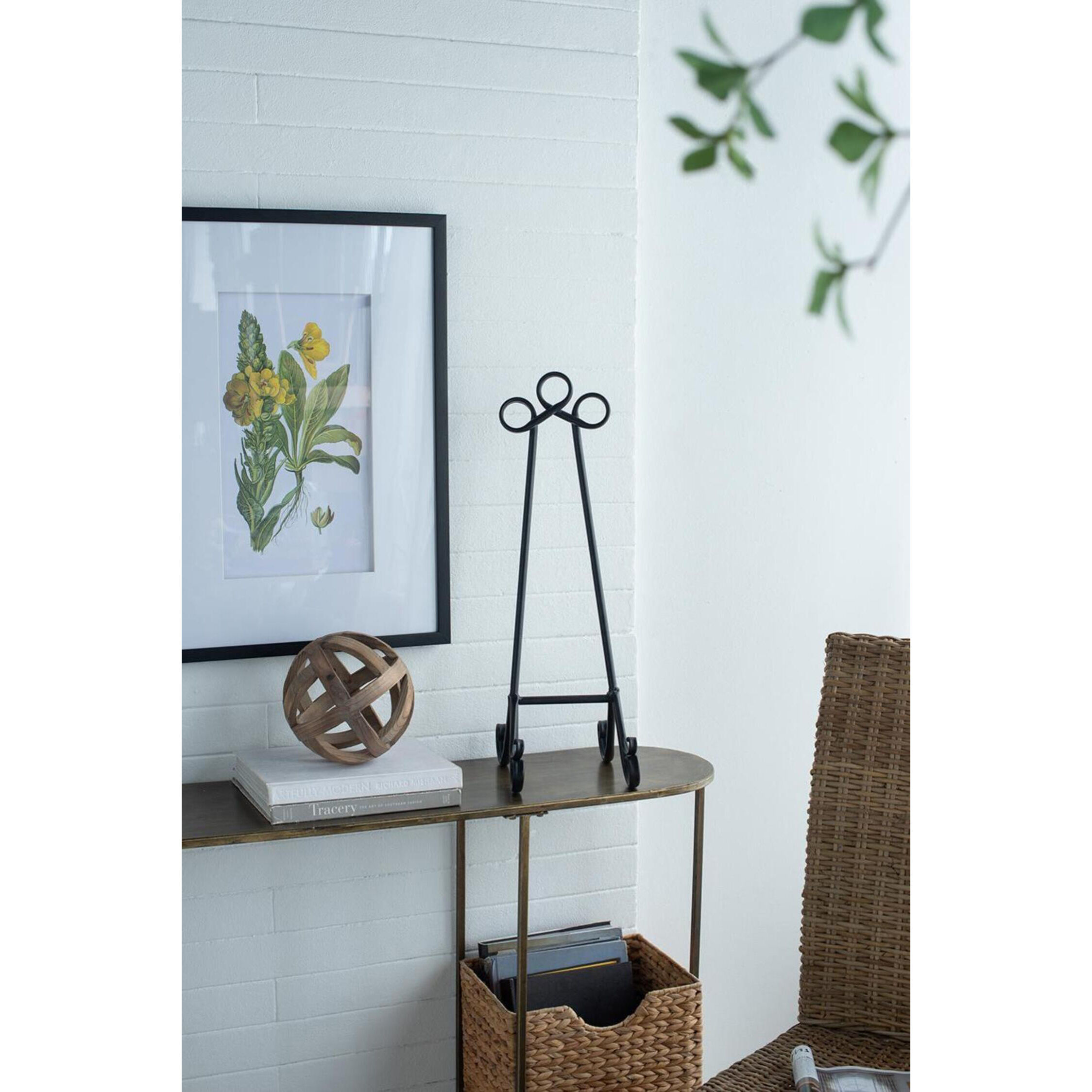 Anita Dark Bronze Plate Holder