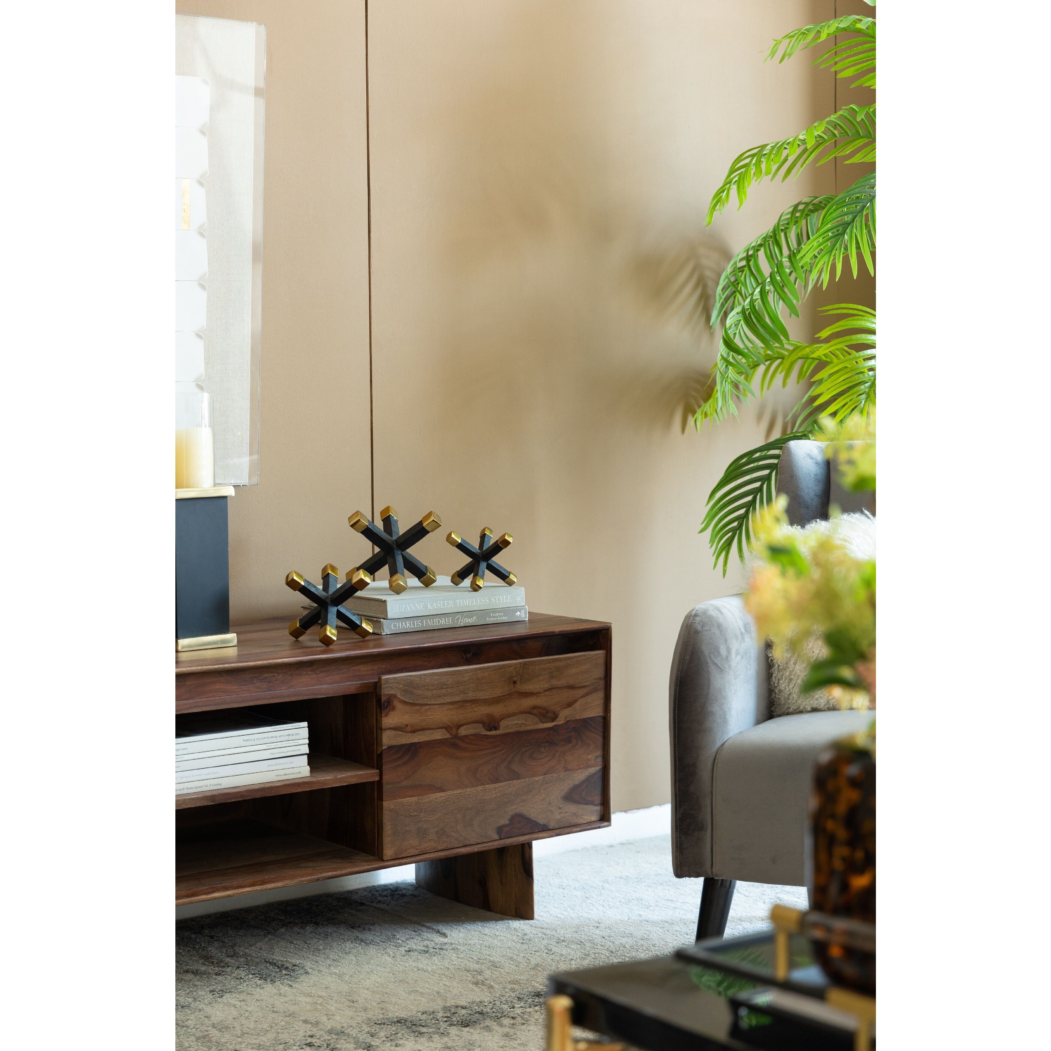 Xylo Black/Gold Object