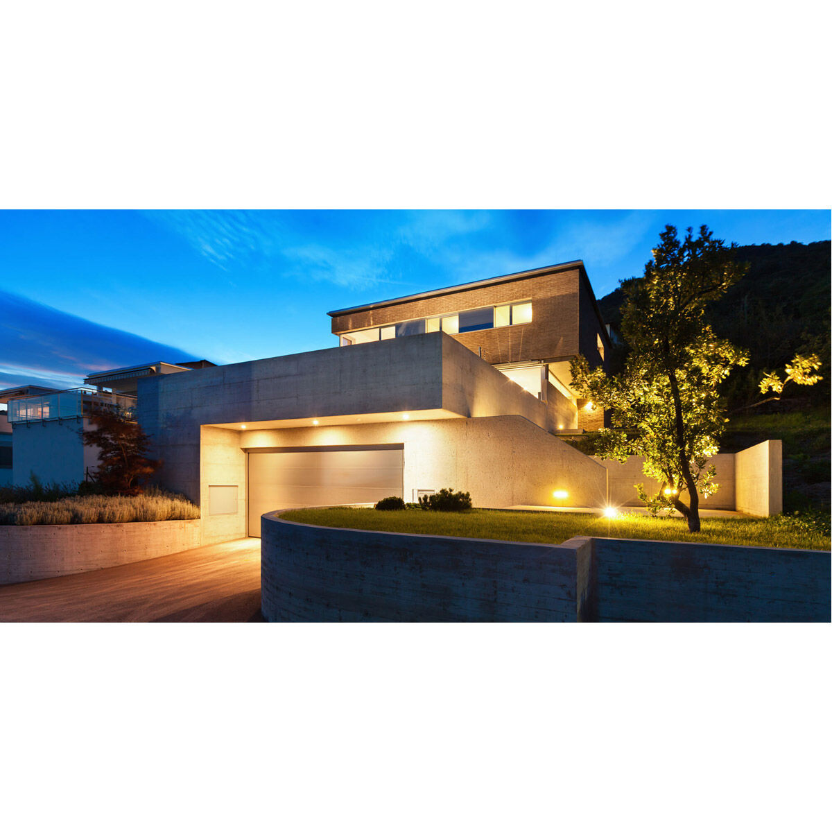 Forms 12V 20.00 watt Black Landscape Spotlight