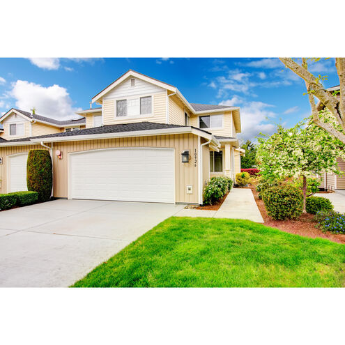 Portland 1 Light 14 inch Oil Rubbed Bronze Outdoor Wall Light in Clear Seedy Glass, 4.24