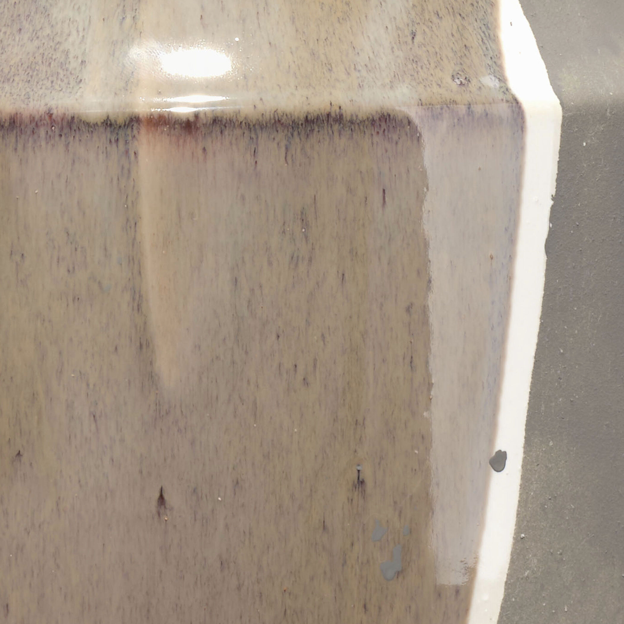 Landslide 32 inch 150 watt Matte Grey w/ Beige & White Drip Table Lamp Portable Light