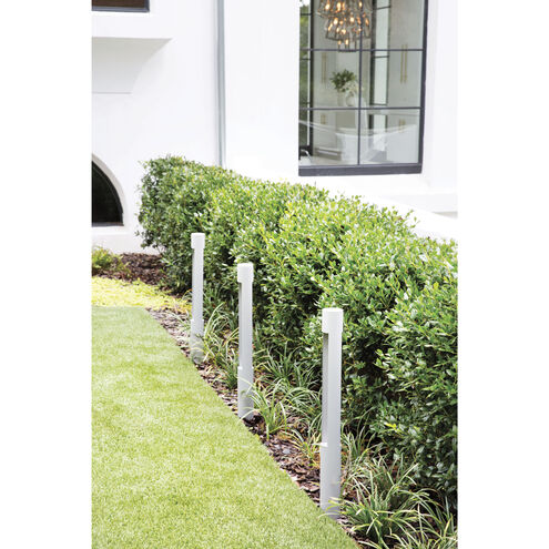 Atlantis 120v 8.00 watt Titanium Landscape Path Bollard, Round