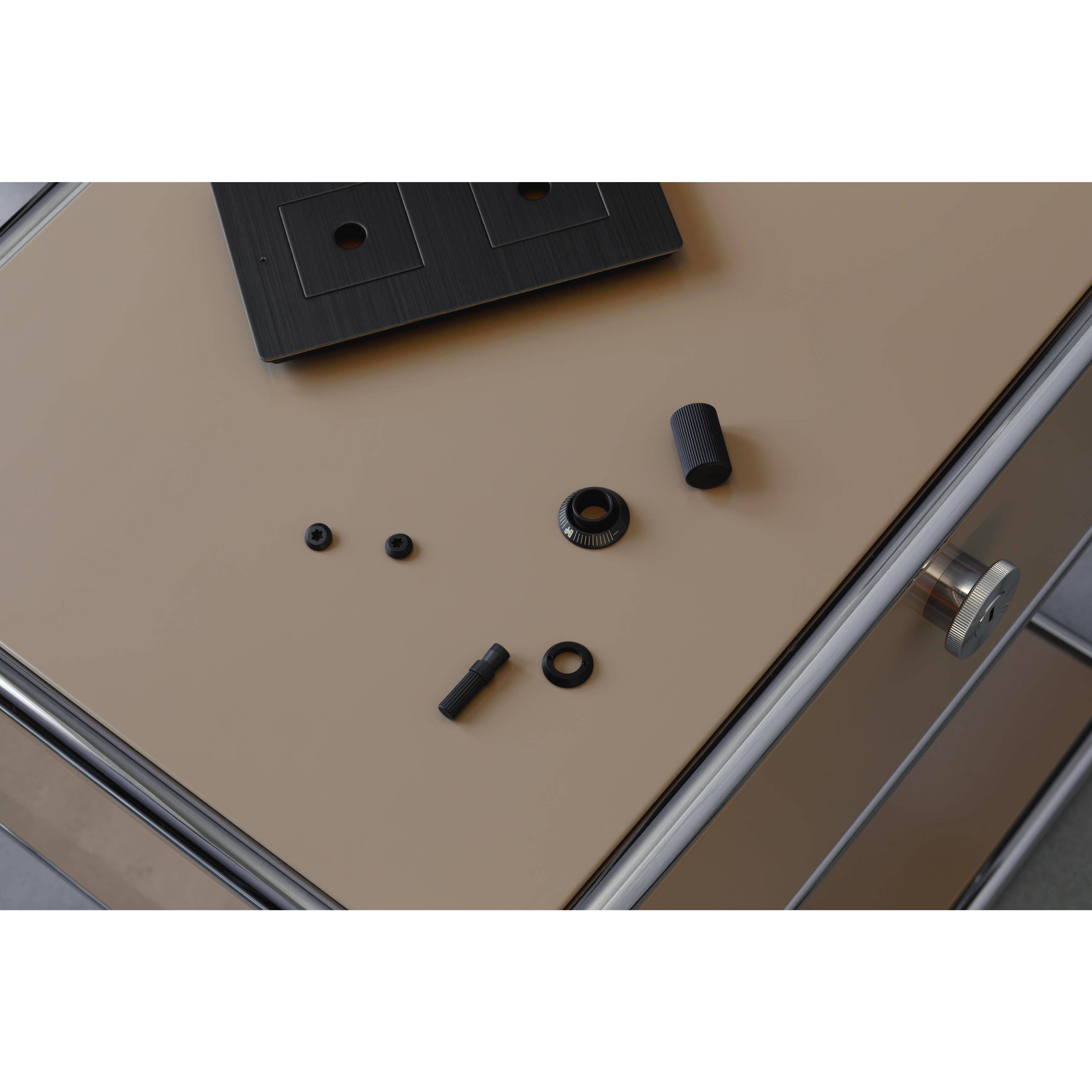 Outlet Smoked Bronze Detail Kit