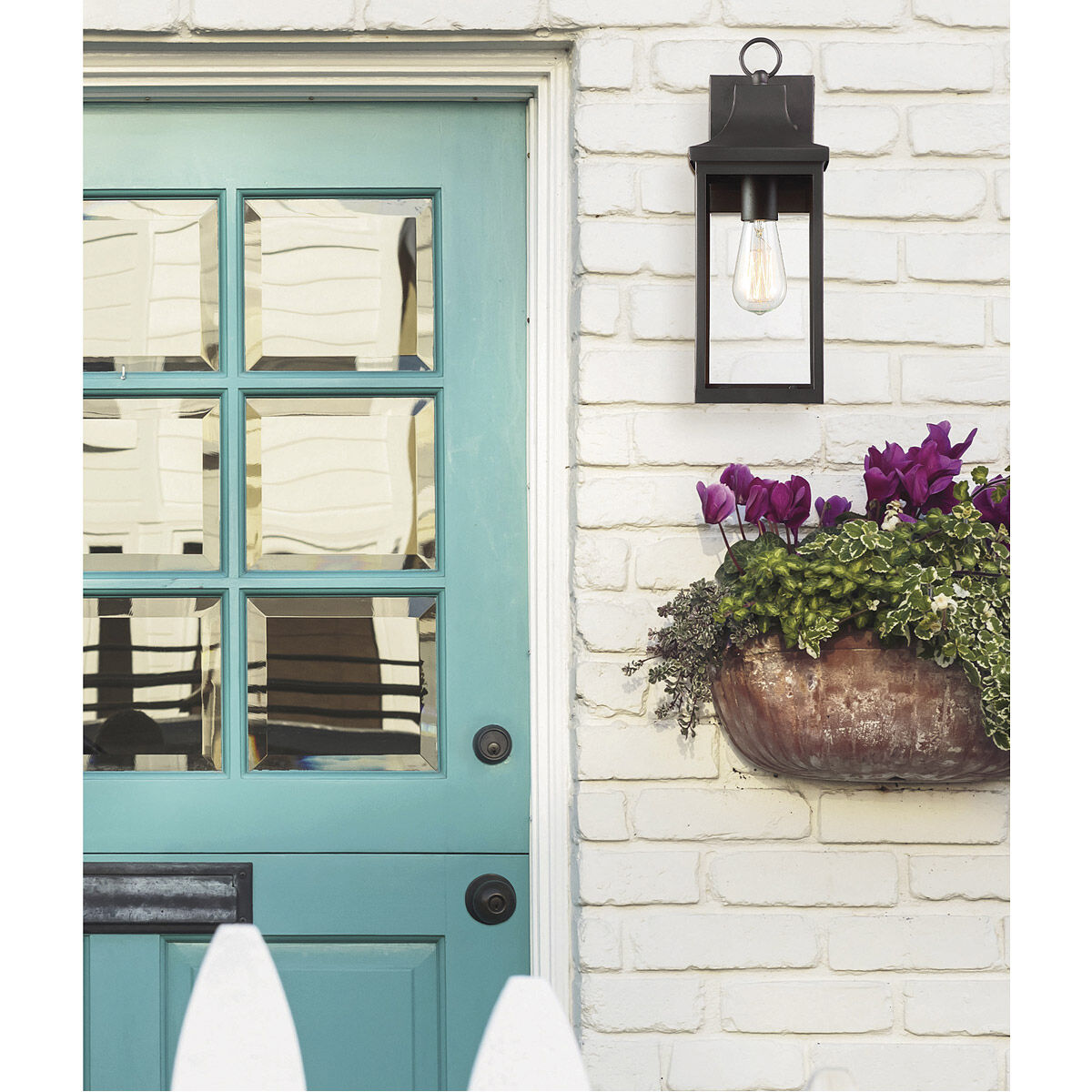 Farmhouse Outdoor Wall Lantern