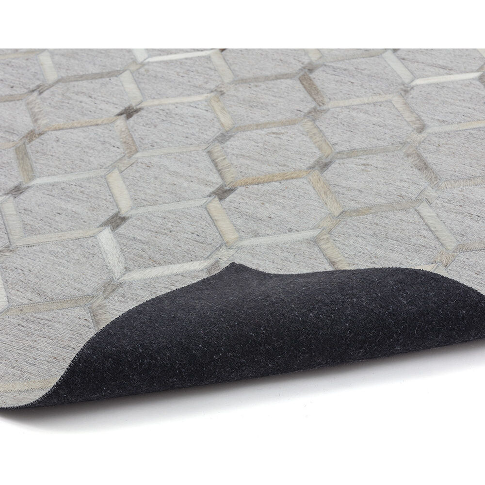 Bordeaux 96 X 60 inch Ivory / Grey Indoor Hand-Made Rug, Hand-Made