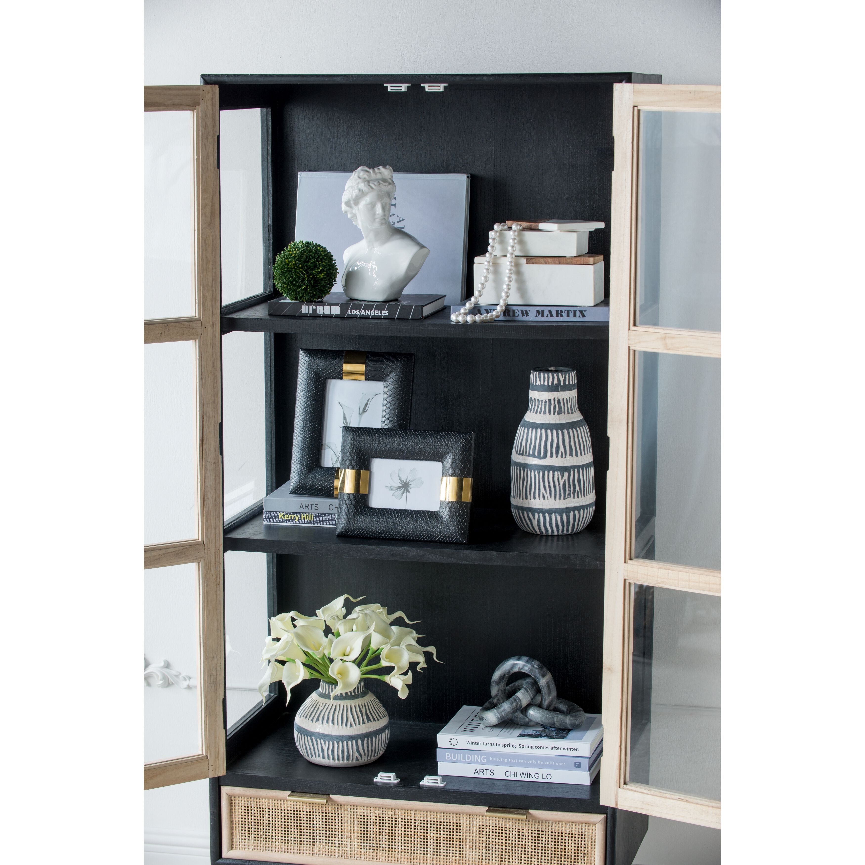 Anita Black Marble Chain