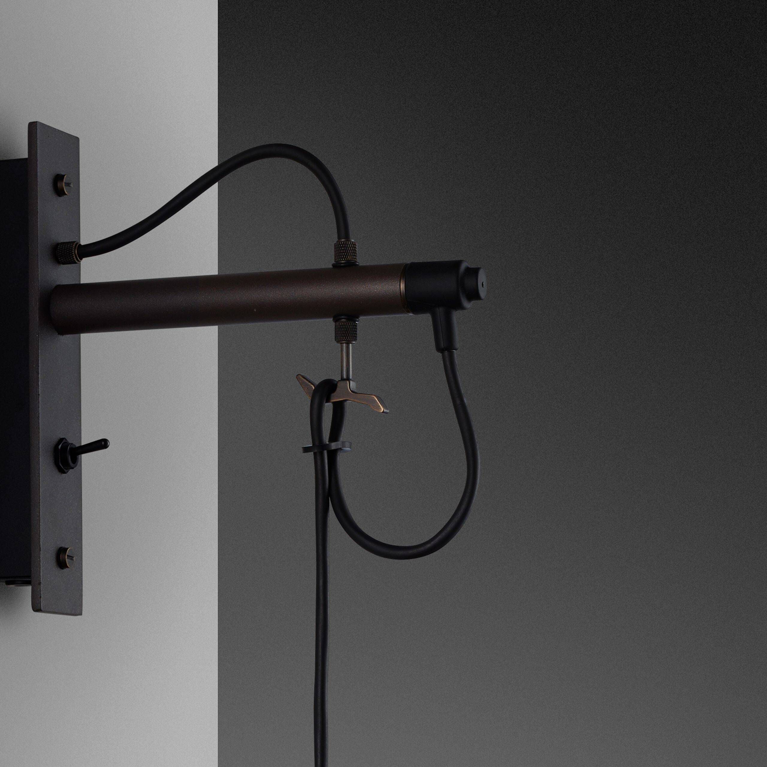Hooked Wall Light in Graphite / Smoked Bronze, Nude