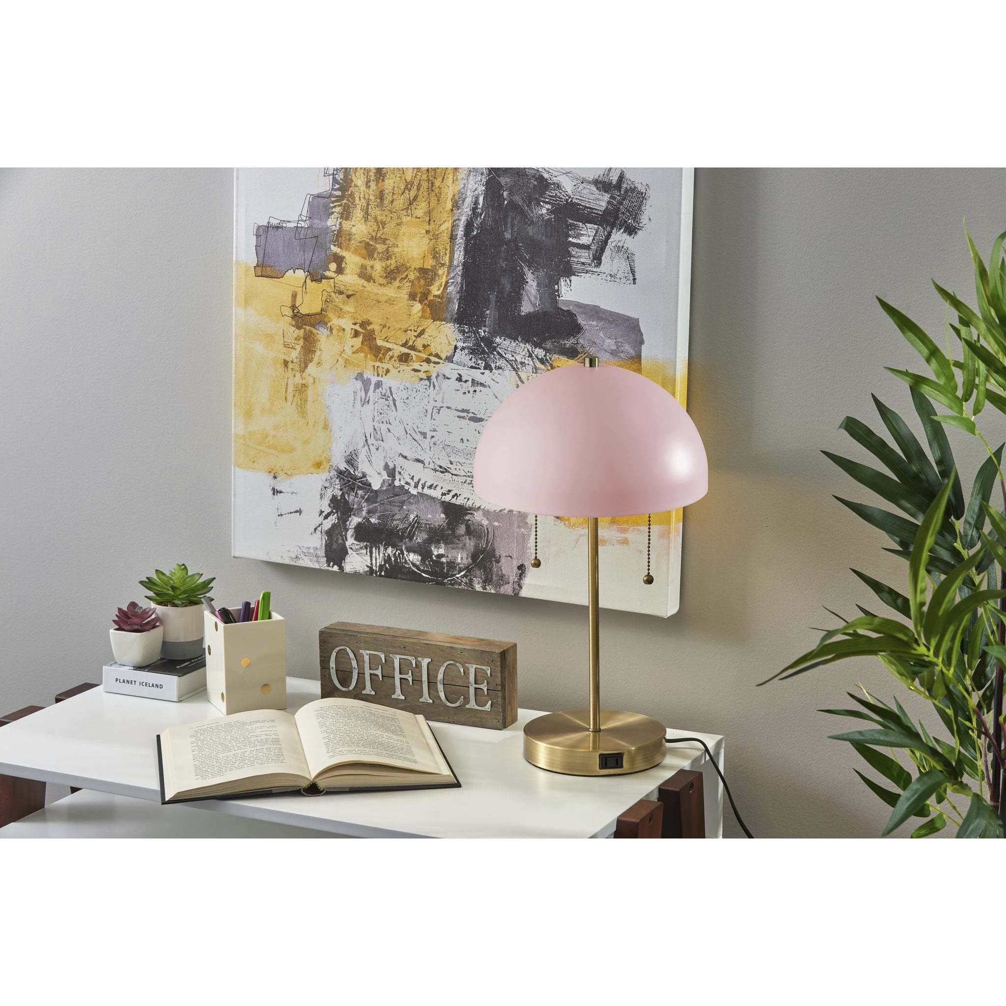 Hanna pink table lamp online