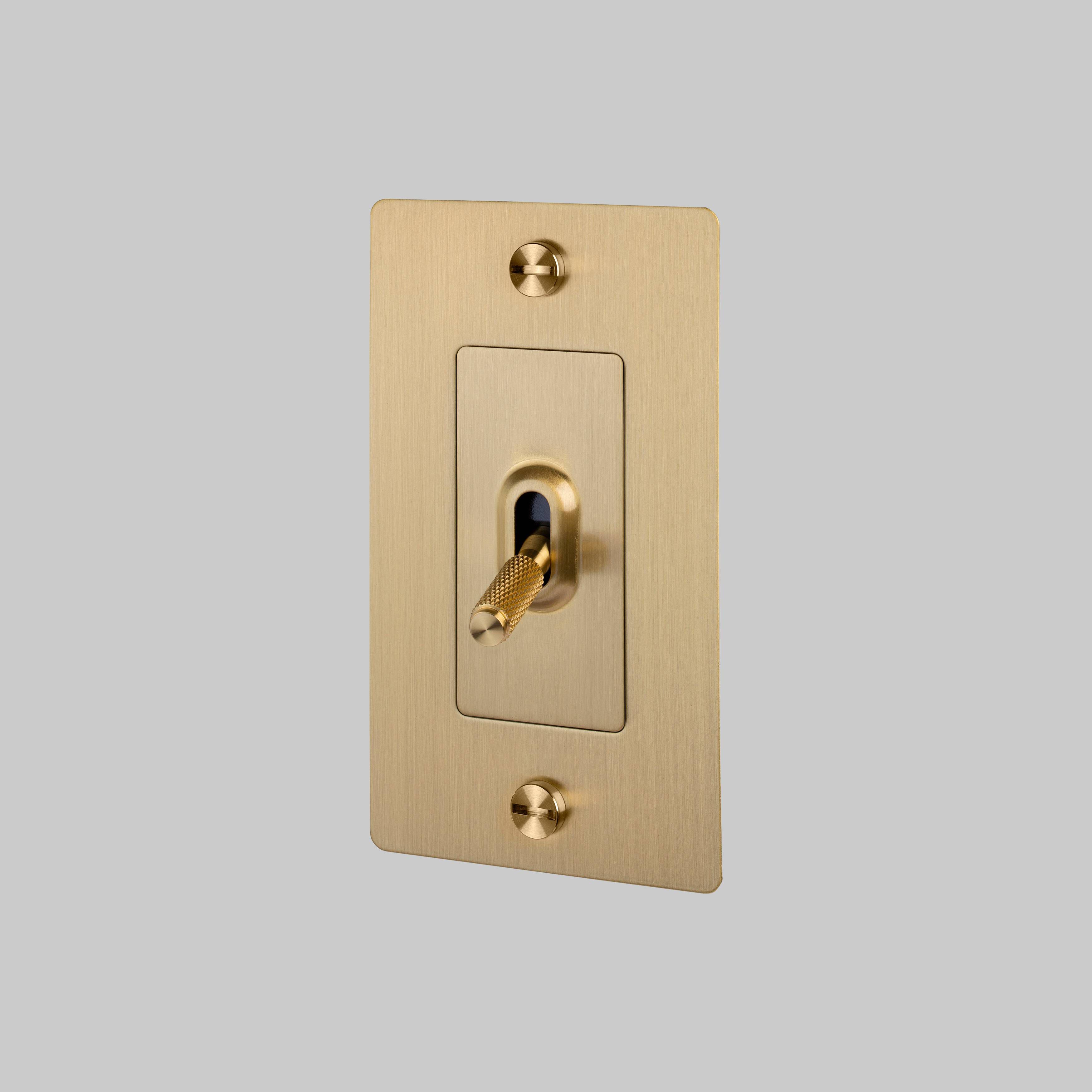 1G Toggle 120-277 Brass Light Switch