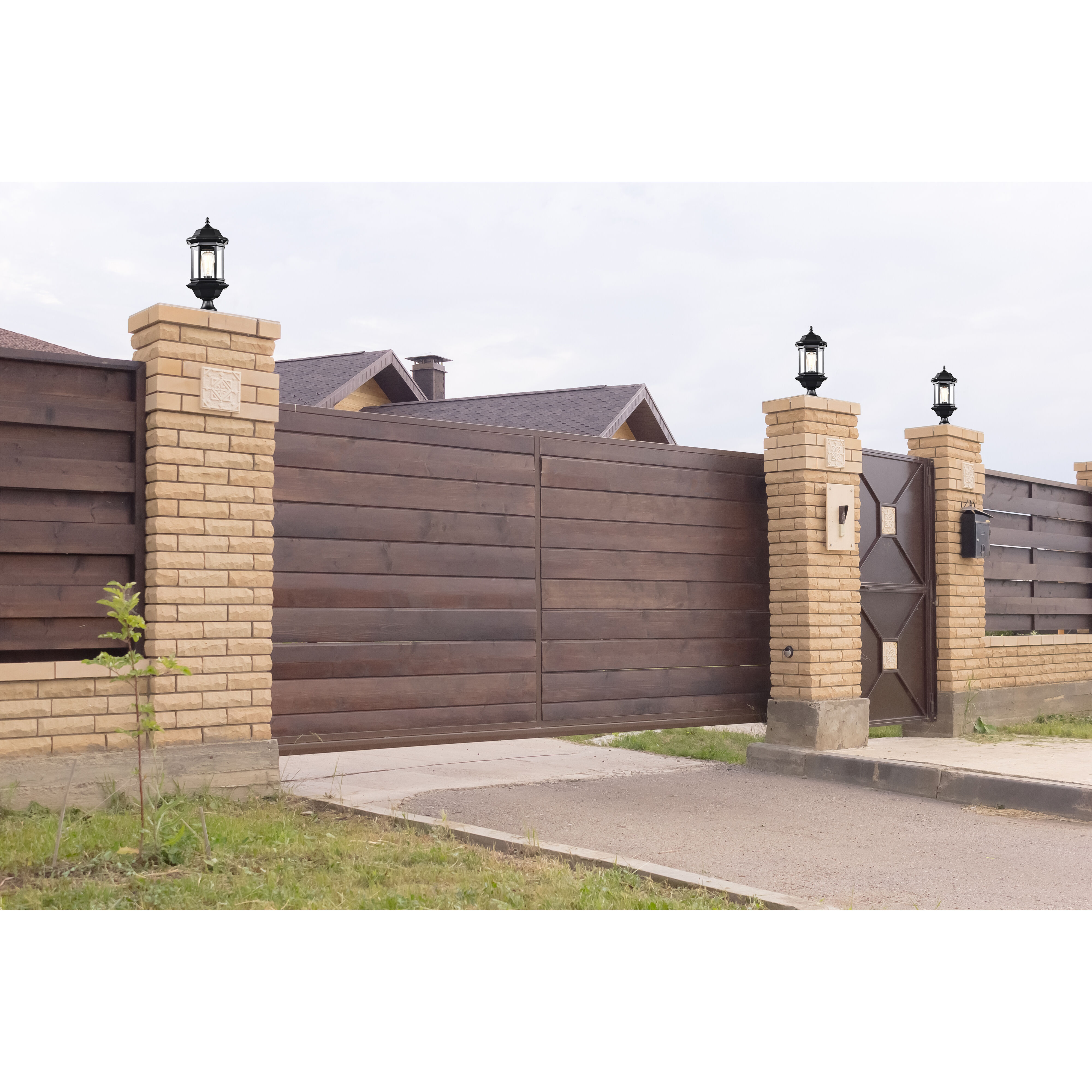 Hopkins 19 inch Matte Black Post Lantern, Large