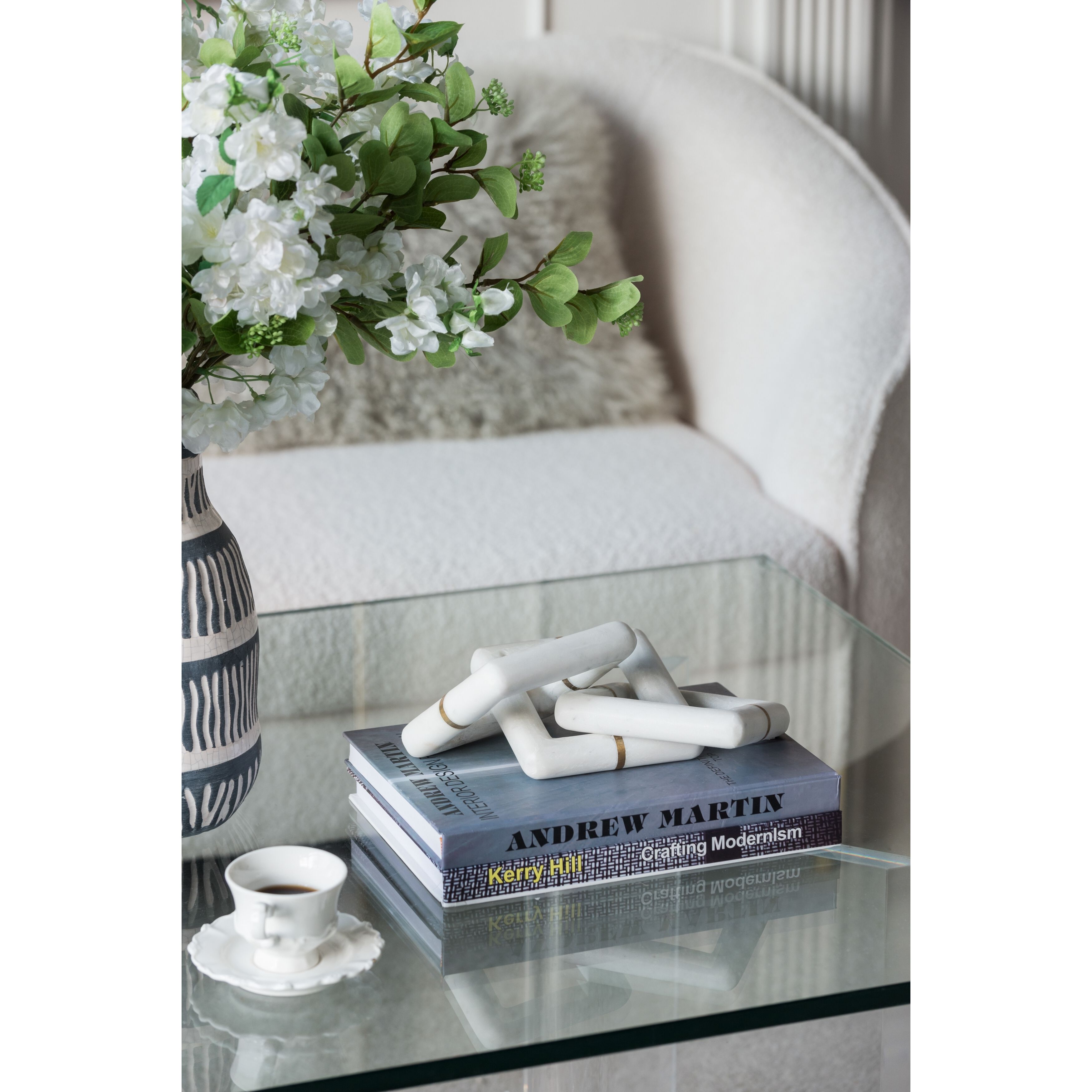 Anita White/Gold Marble Chain