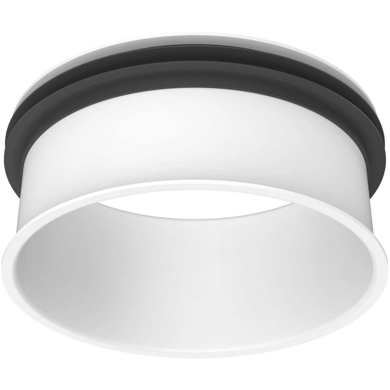 Focus 5.78 inch White Flushmount Ceiling Light