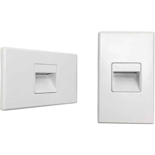 Ari White Step Light